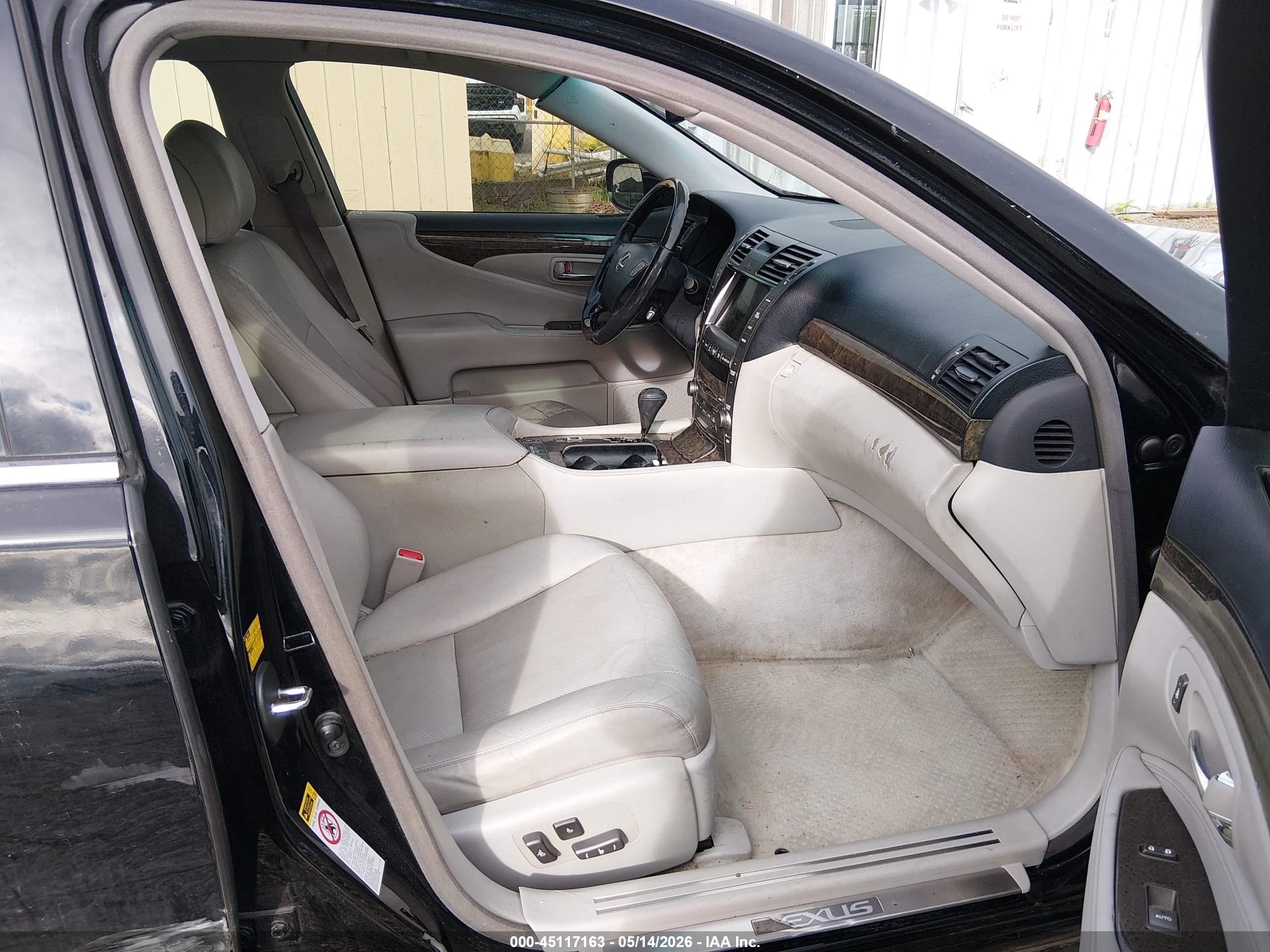2008 Lexus Ls 460   Black vin: JTHBL46F085066497
