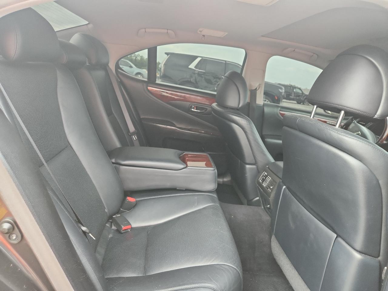 2008 Lexus Ls 460 Gray vin: JTHBL46F085068251
