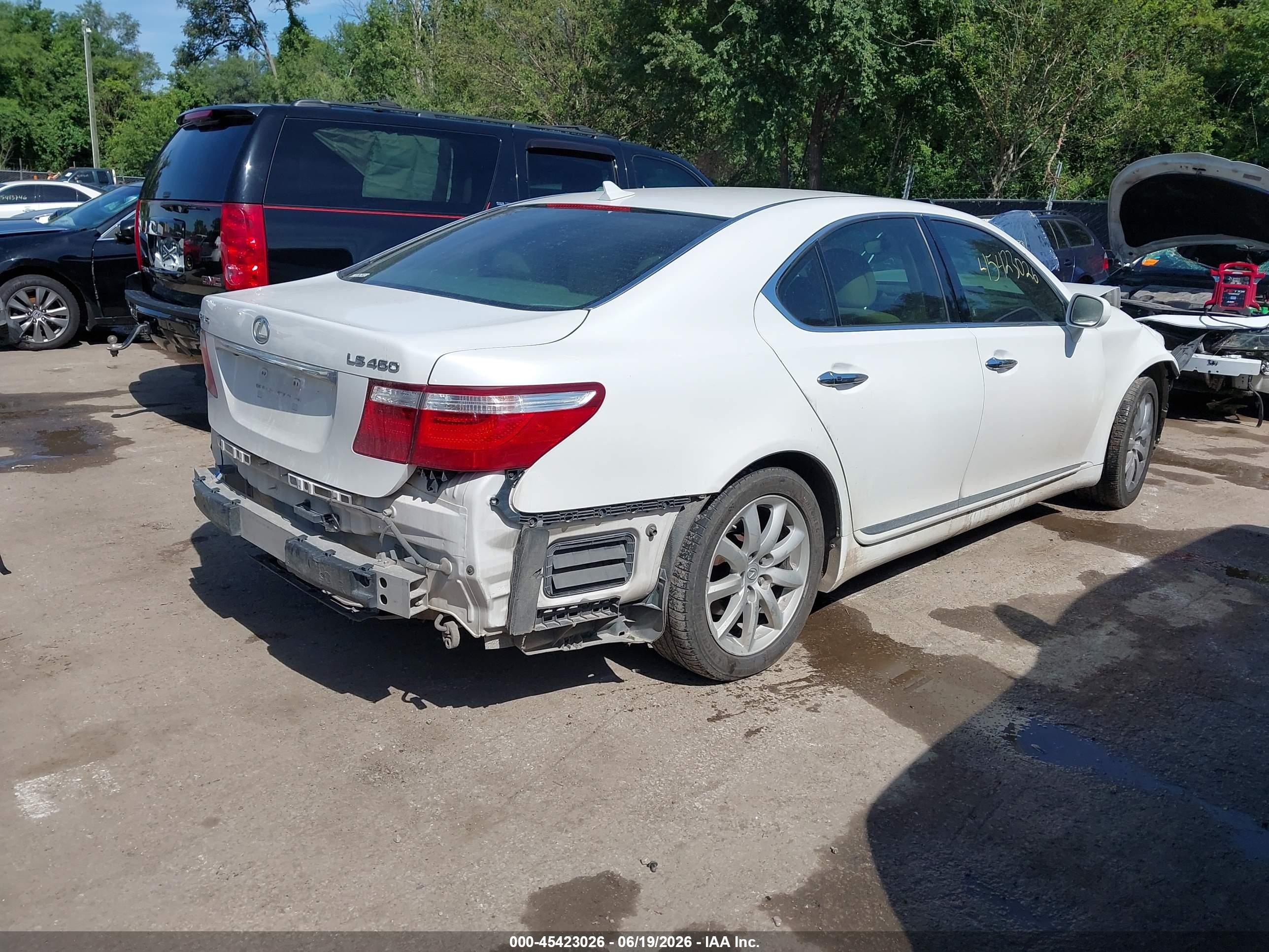 2008 Lexus Ls 460   White vin: JTHBL46F085080979