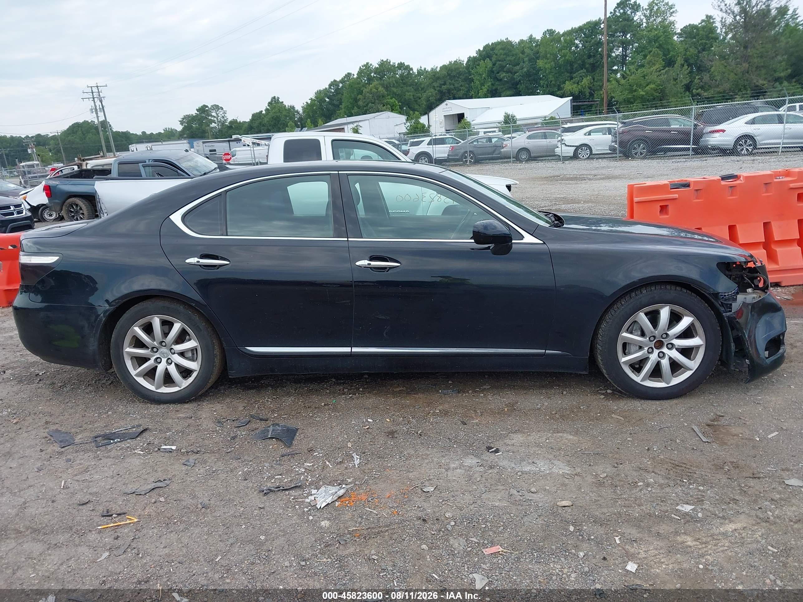 2007 Lexus Ls 460   Black vin: JTHBL46F175003004