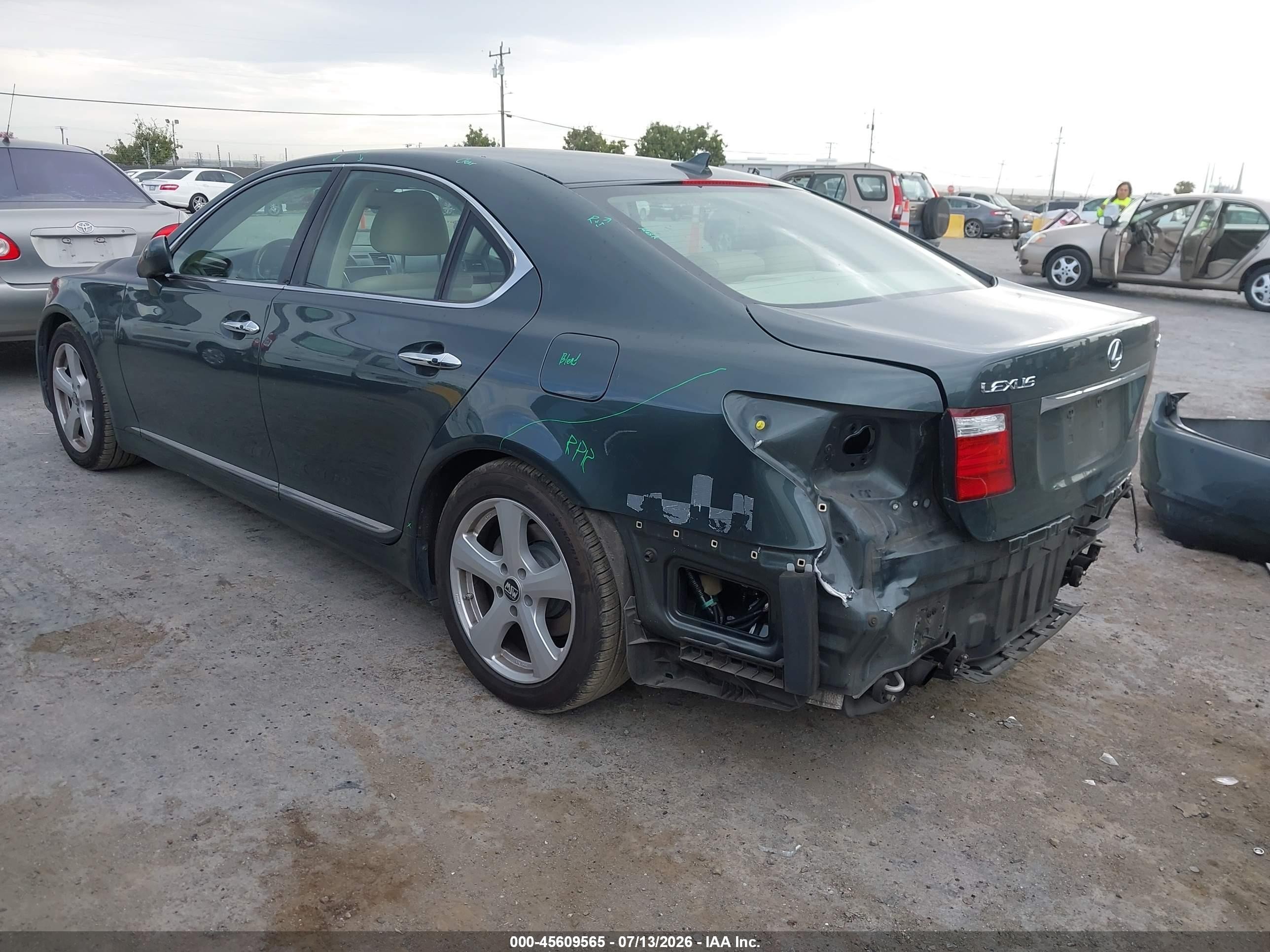 2007 Lexus Ls 460   Green vin: JTHBL46F175045625