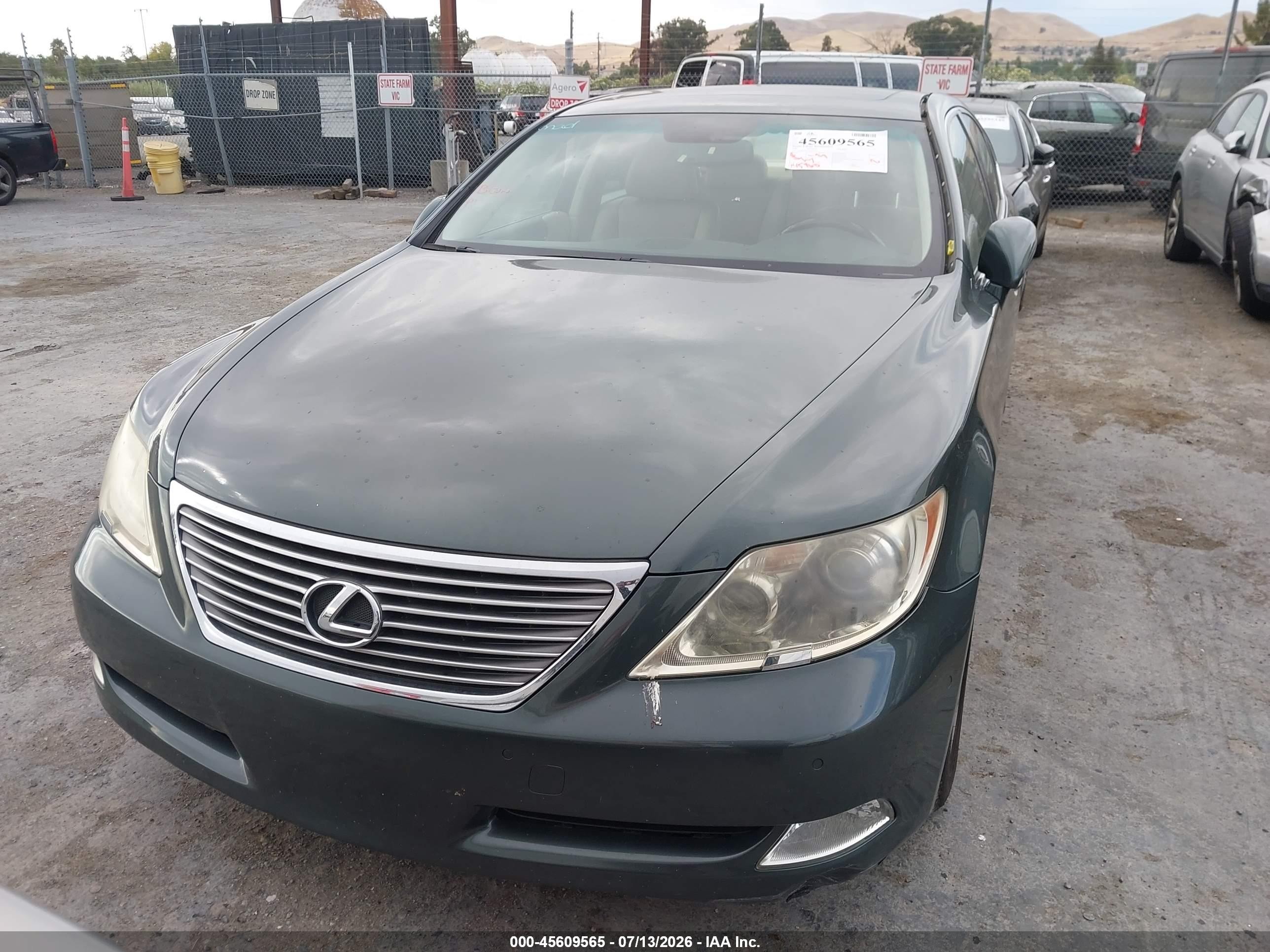 2007 Lexus Ls 460   Green vin: JTHBL46F175045625