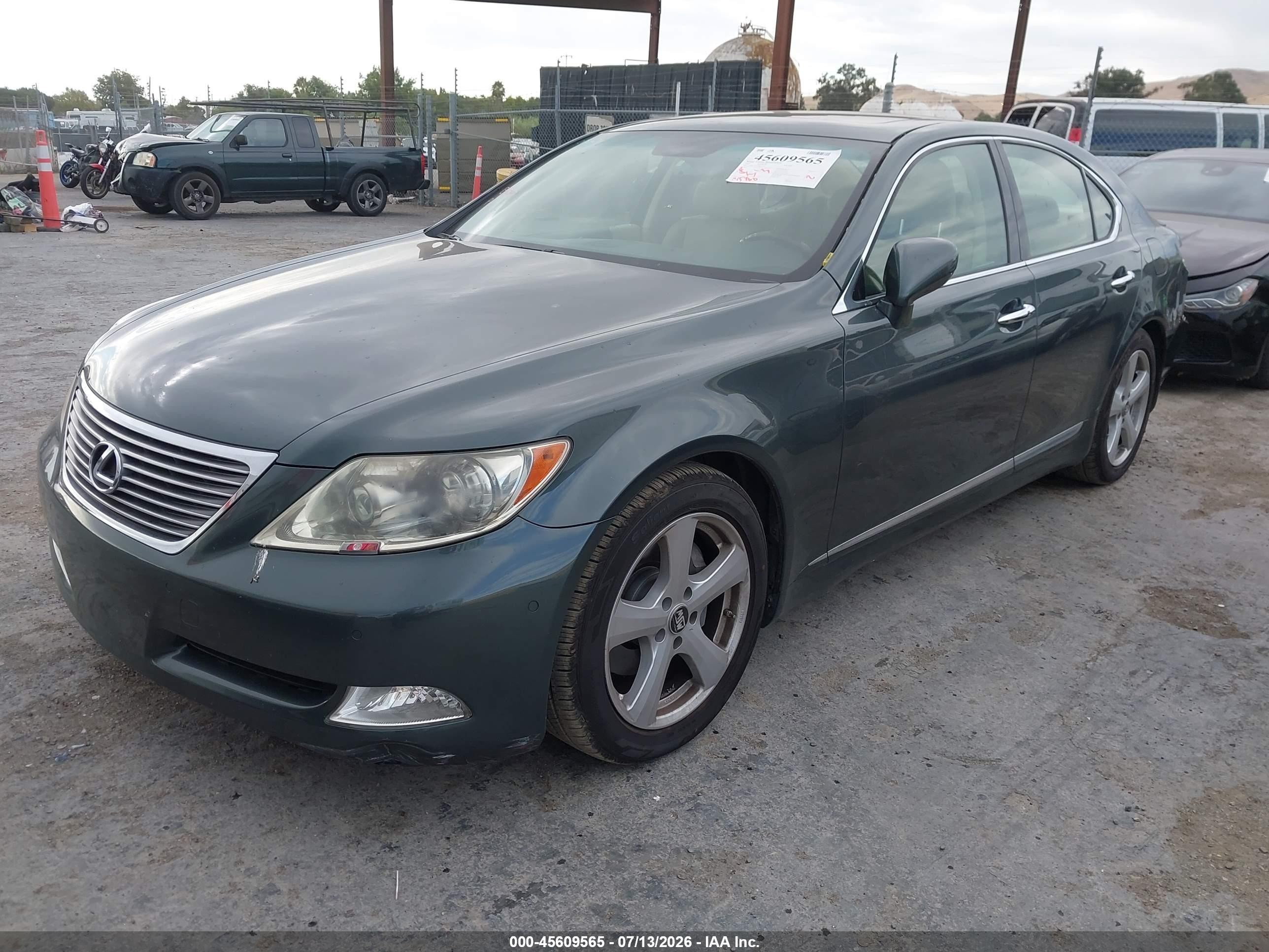 2007 Lexus Ls 460   Green vin: JTHBL46F175045625