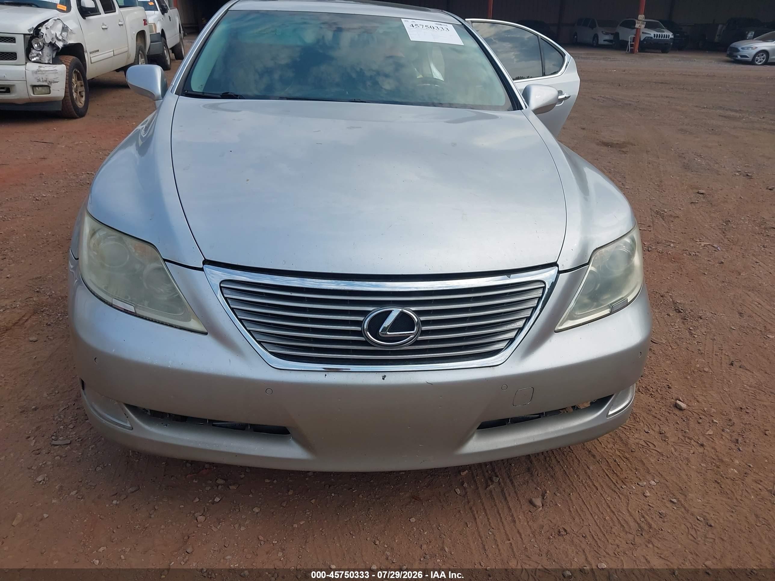 2008 Lexus Ls 460 Silver vin: JTHBL46F185081591