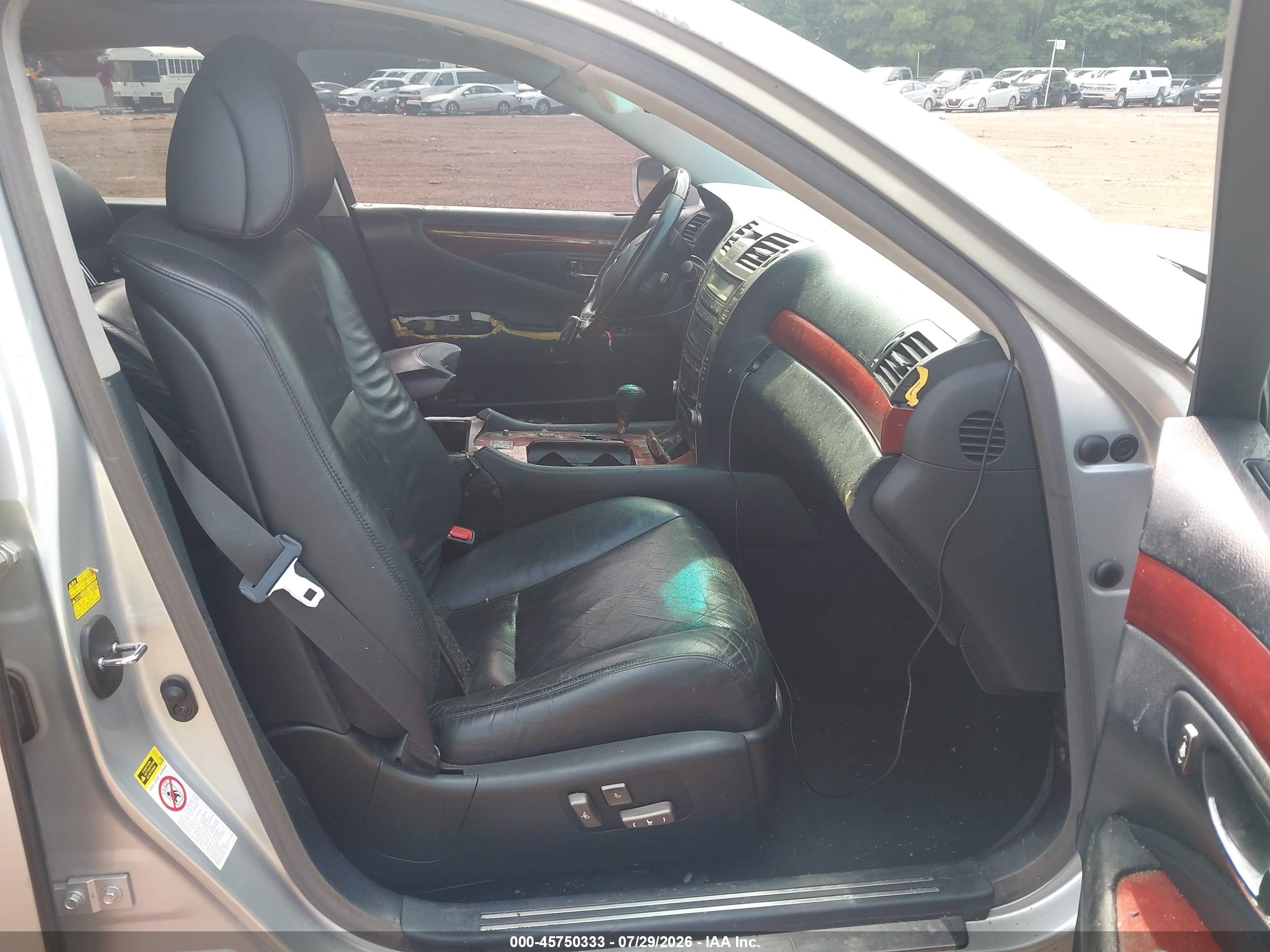 2008 Lexus Ls 460 Silver vin: JTHBL46F185081591