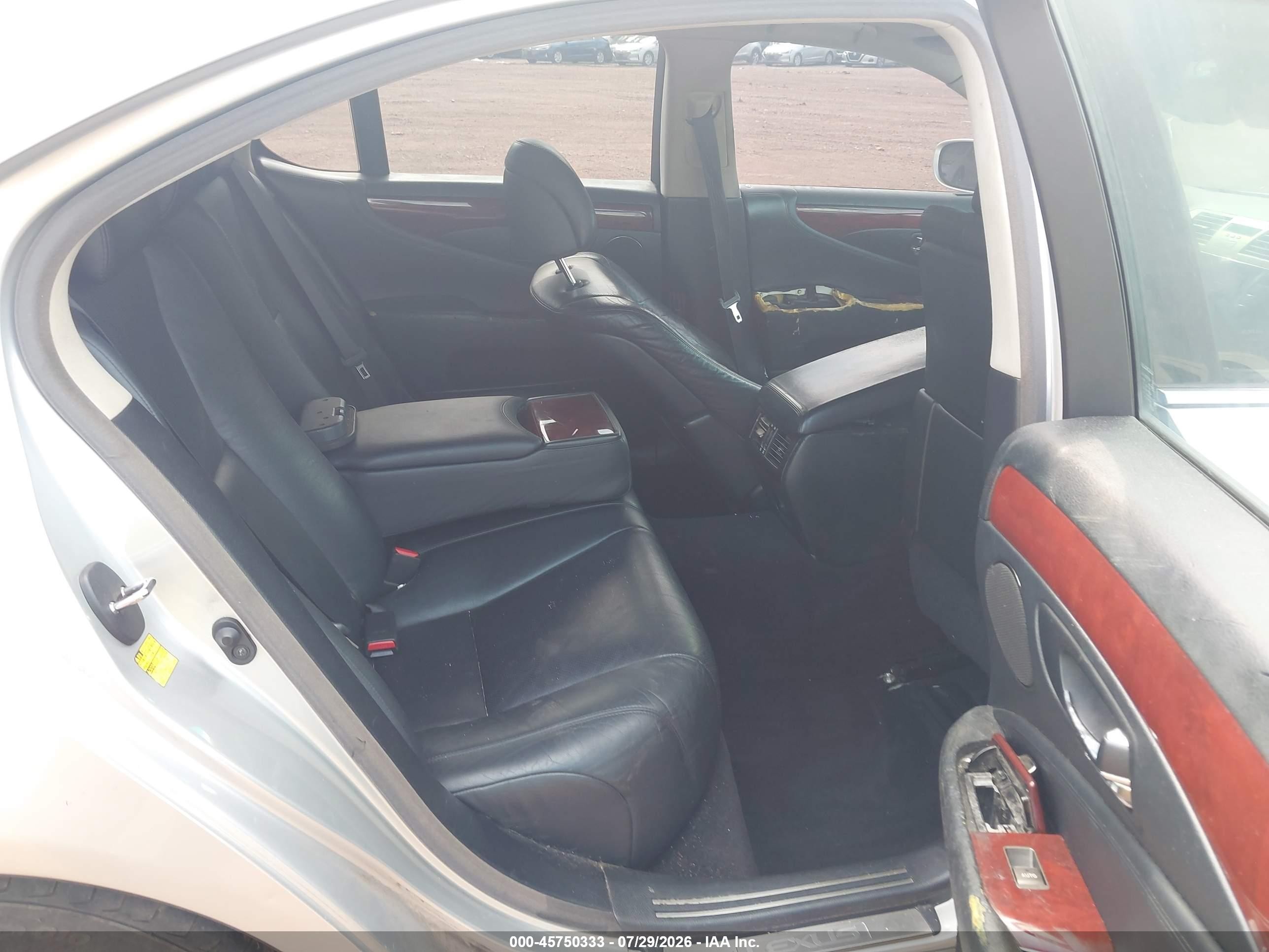 2008 Lexus Ls 460 Silver vin: JTHBL46F185081591