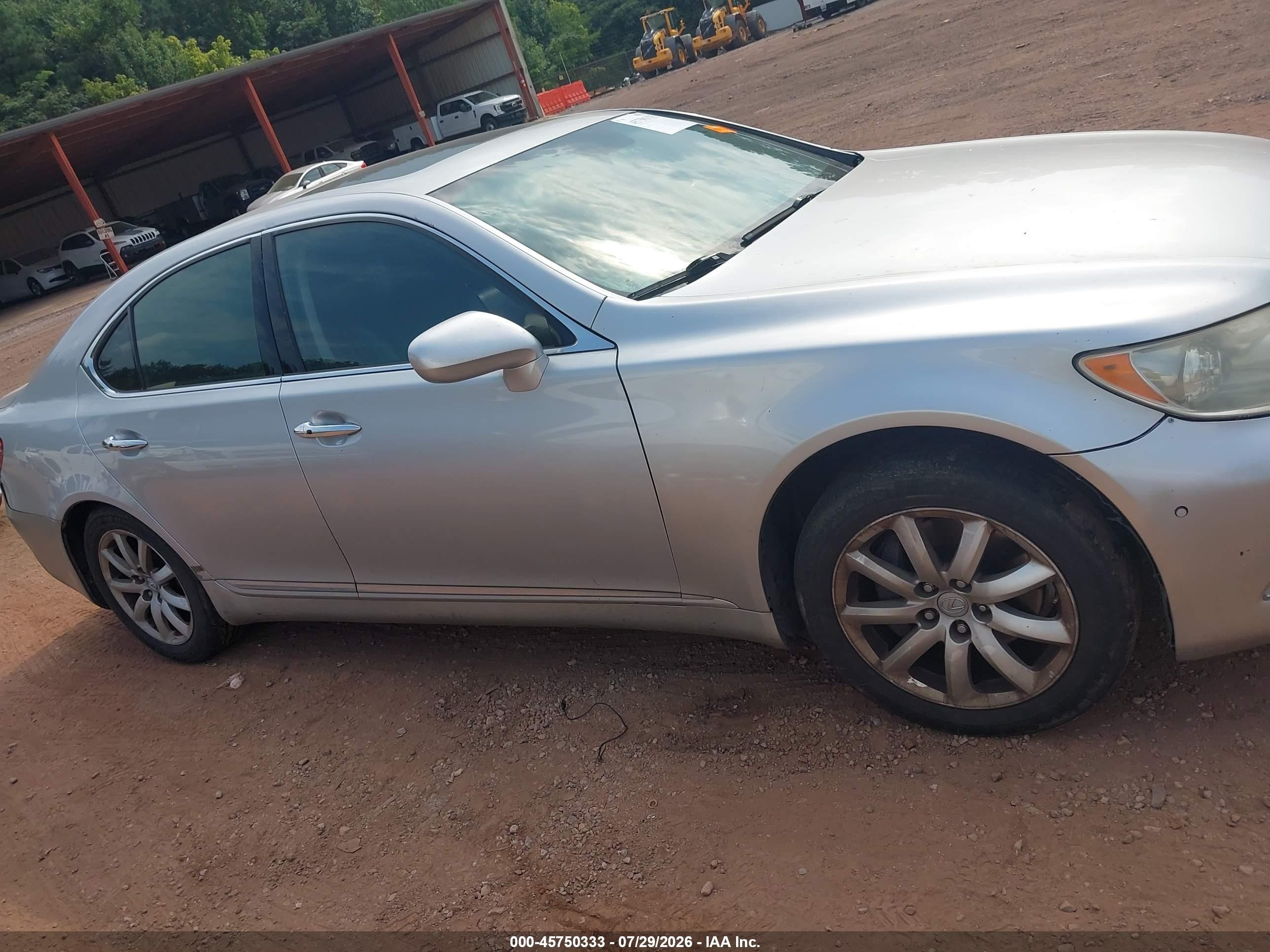 2008 Lexus Ls 460 Silver vin: JTHBL46F185081591