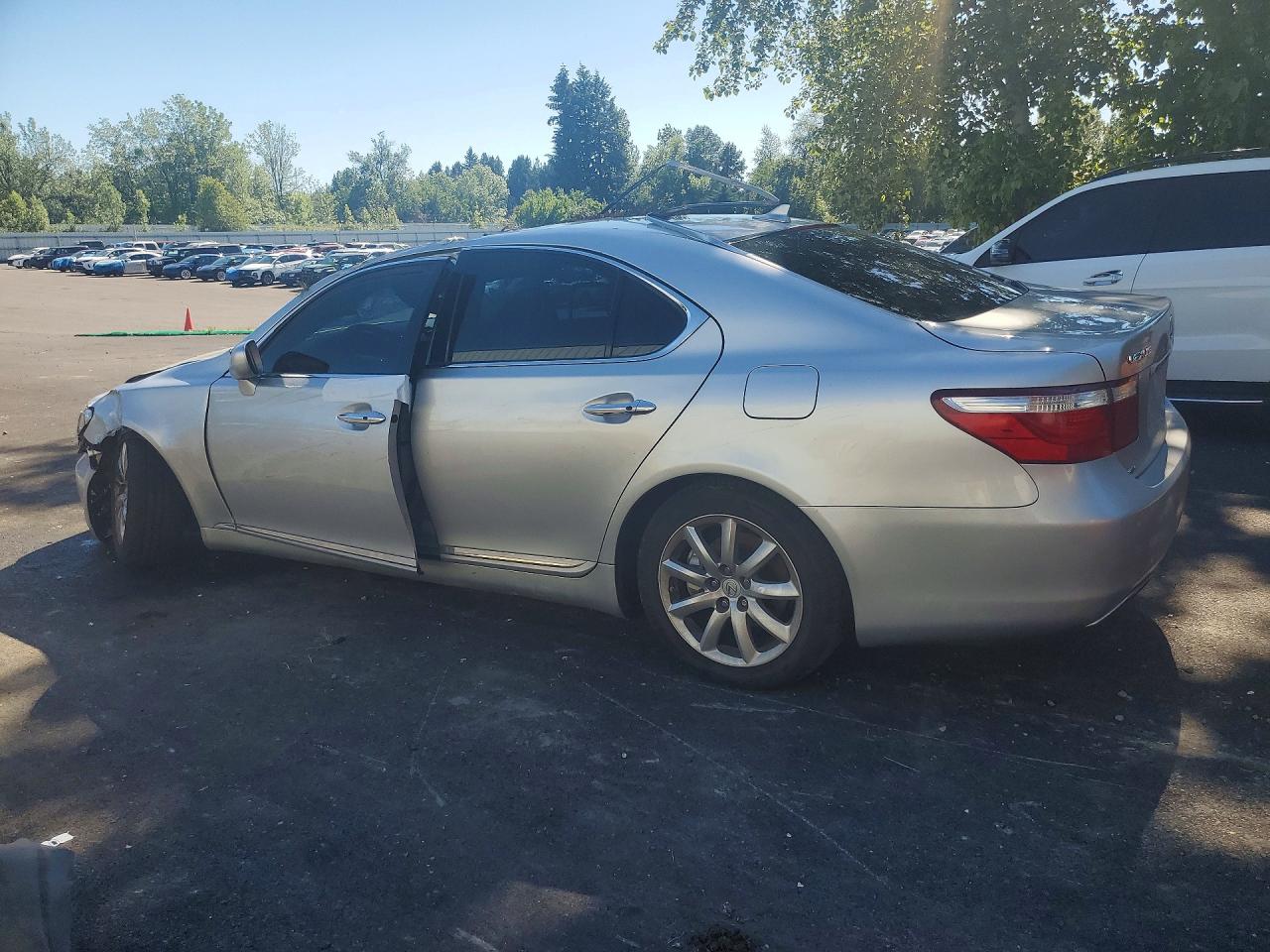 2009 Lexus Ls 460 Серебряный vin: JTHBL46F195090681