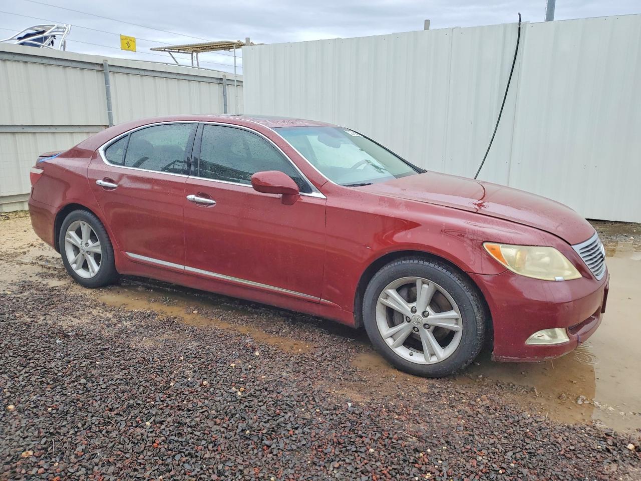 2007 Lexus Ls 460 Maroon vin: JTHBL46F275037954