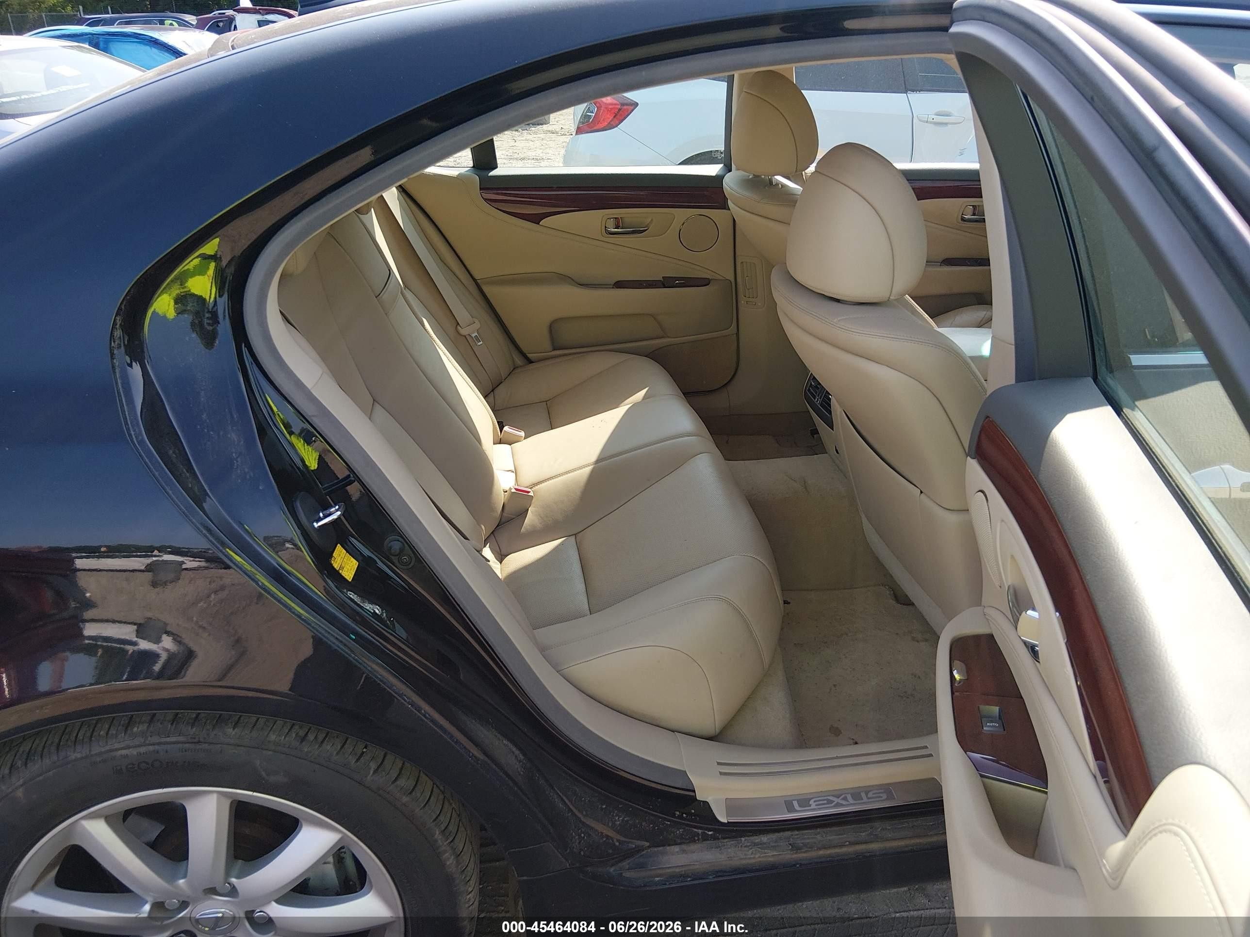 2008 Lexus Ls 460   Черный vin: JTHBL46F285083561