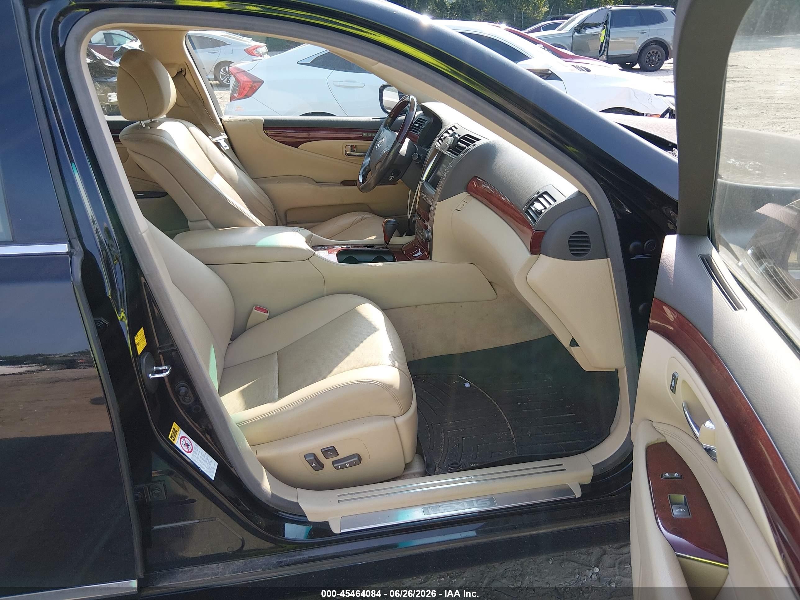 2008 Lexus Ls 460   Черный vin: JTHBL46F285083561