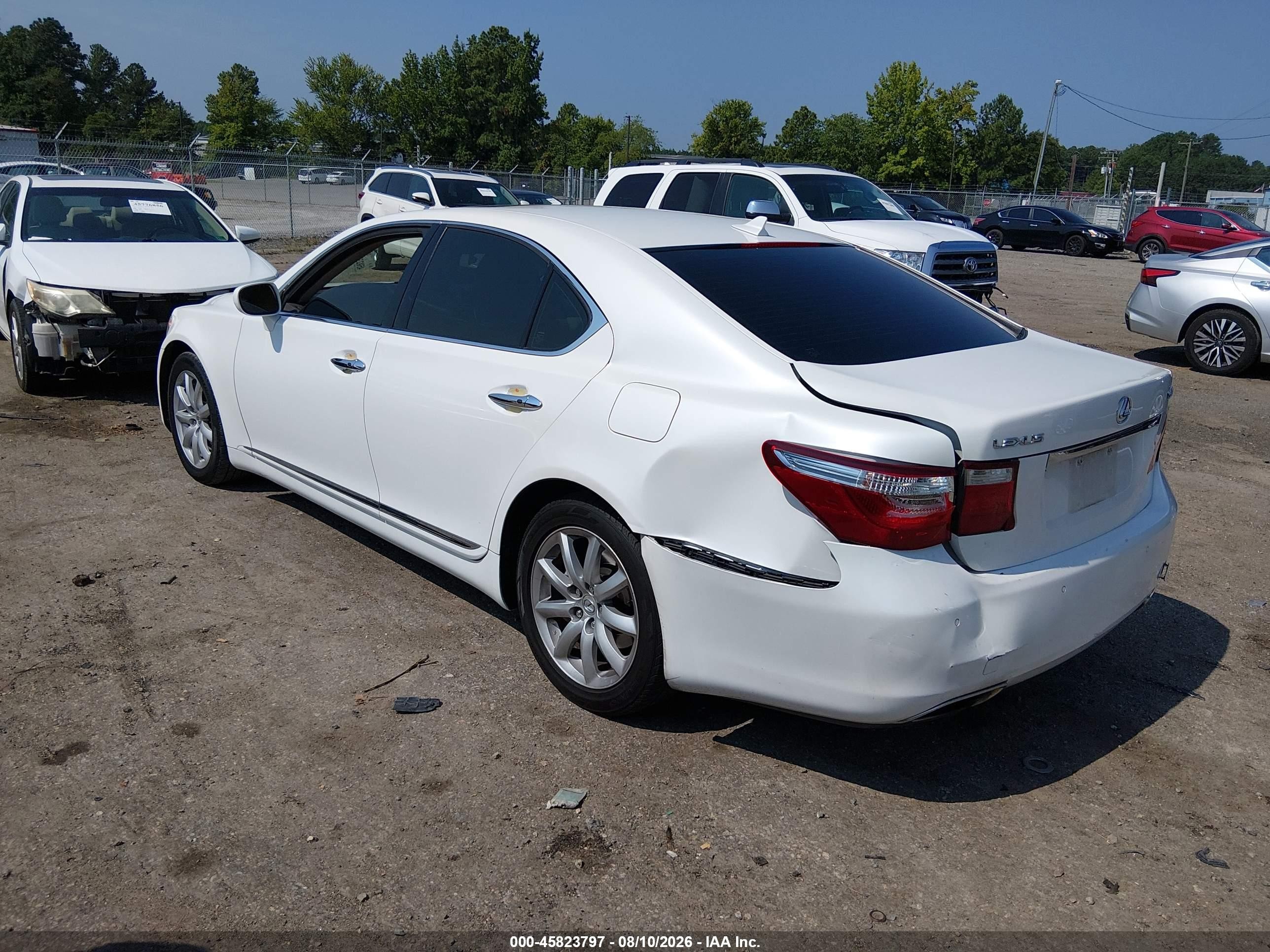 2007 Lexus Ls 460   Белый vin: JTHBL46F375047831