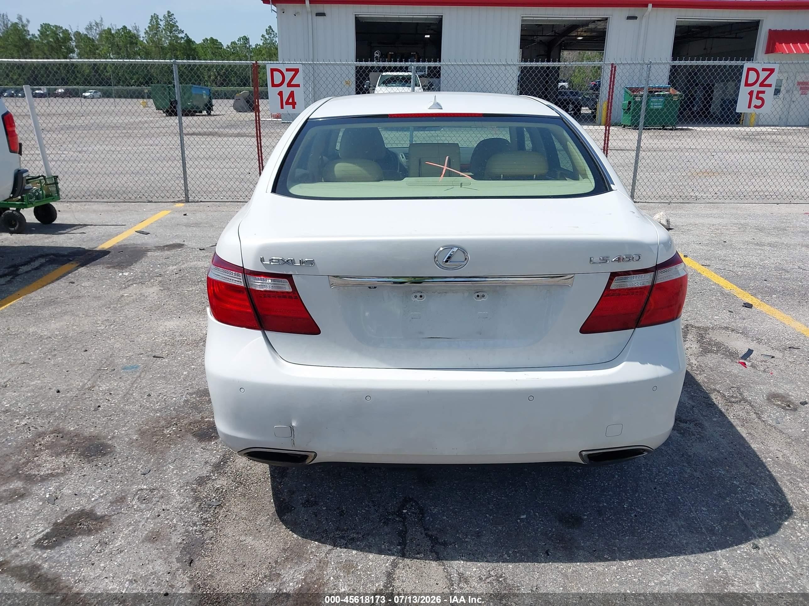 2008 Lexus Ls 460   White vin: JTHBL46F385062878