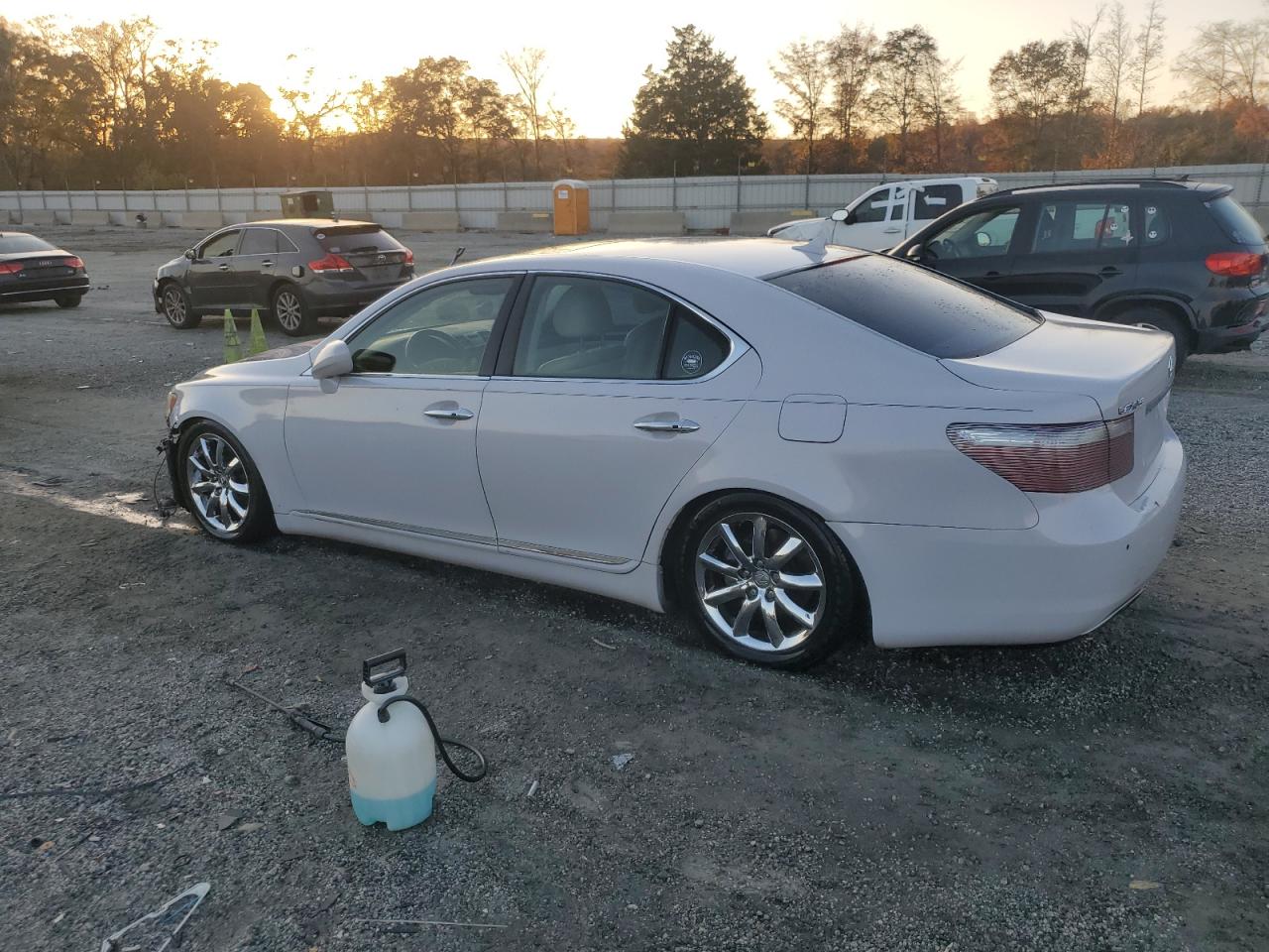 2008 Lexus Ls 460 White vin: JTHBL46F385063125