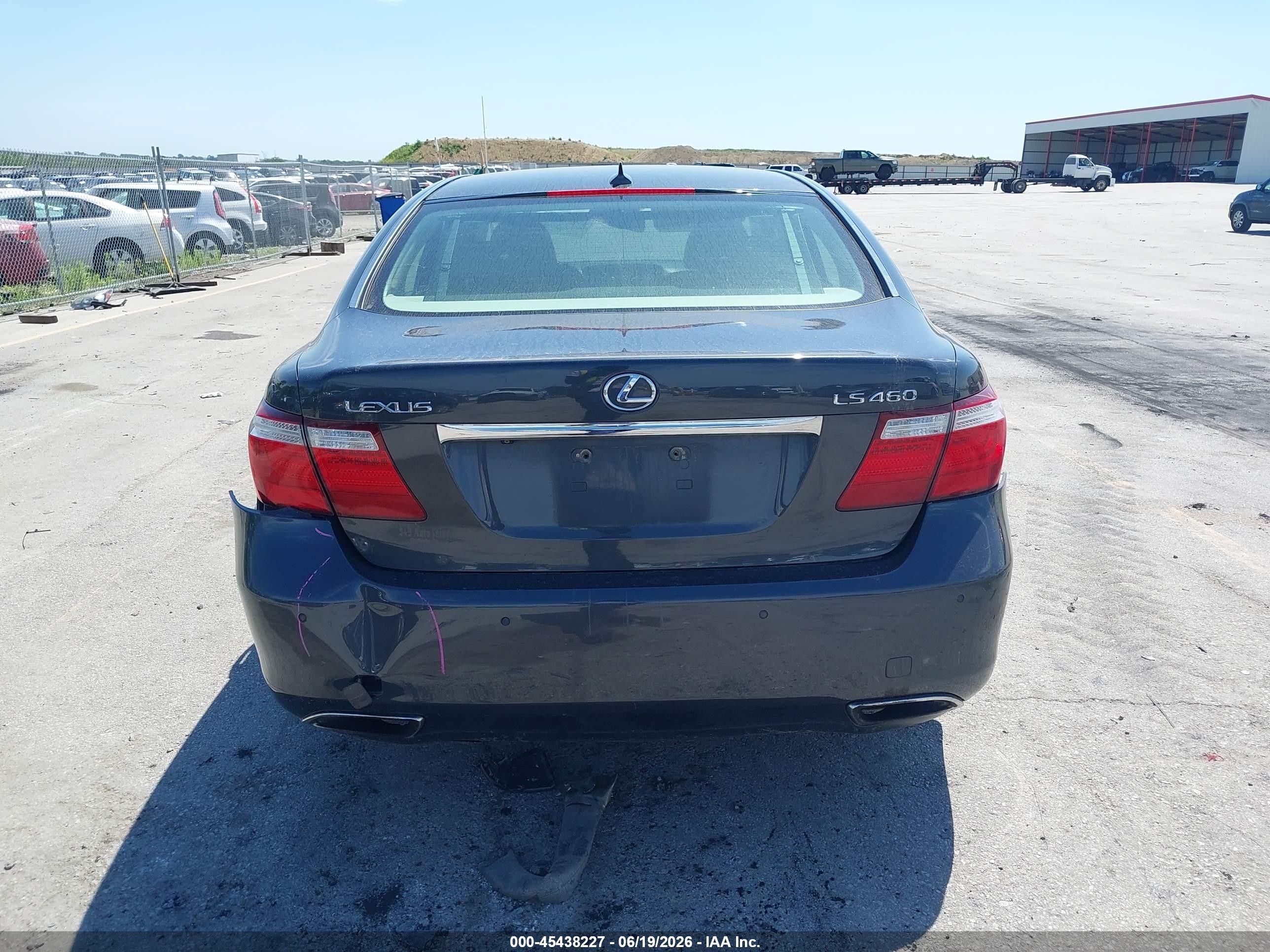 2008 Lexus Ls 460   Gray vin: JTHBL46F385072908