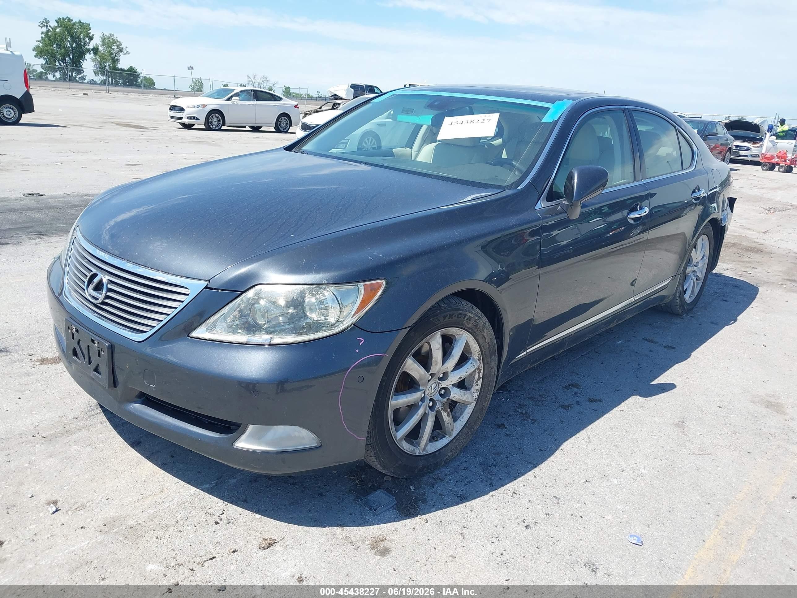2008 Lexus Ls 460   Gray vin: JTHBL46F385072908