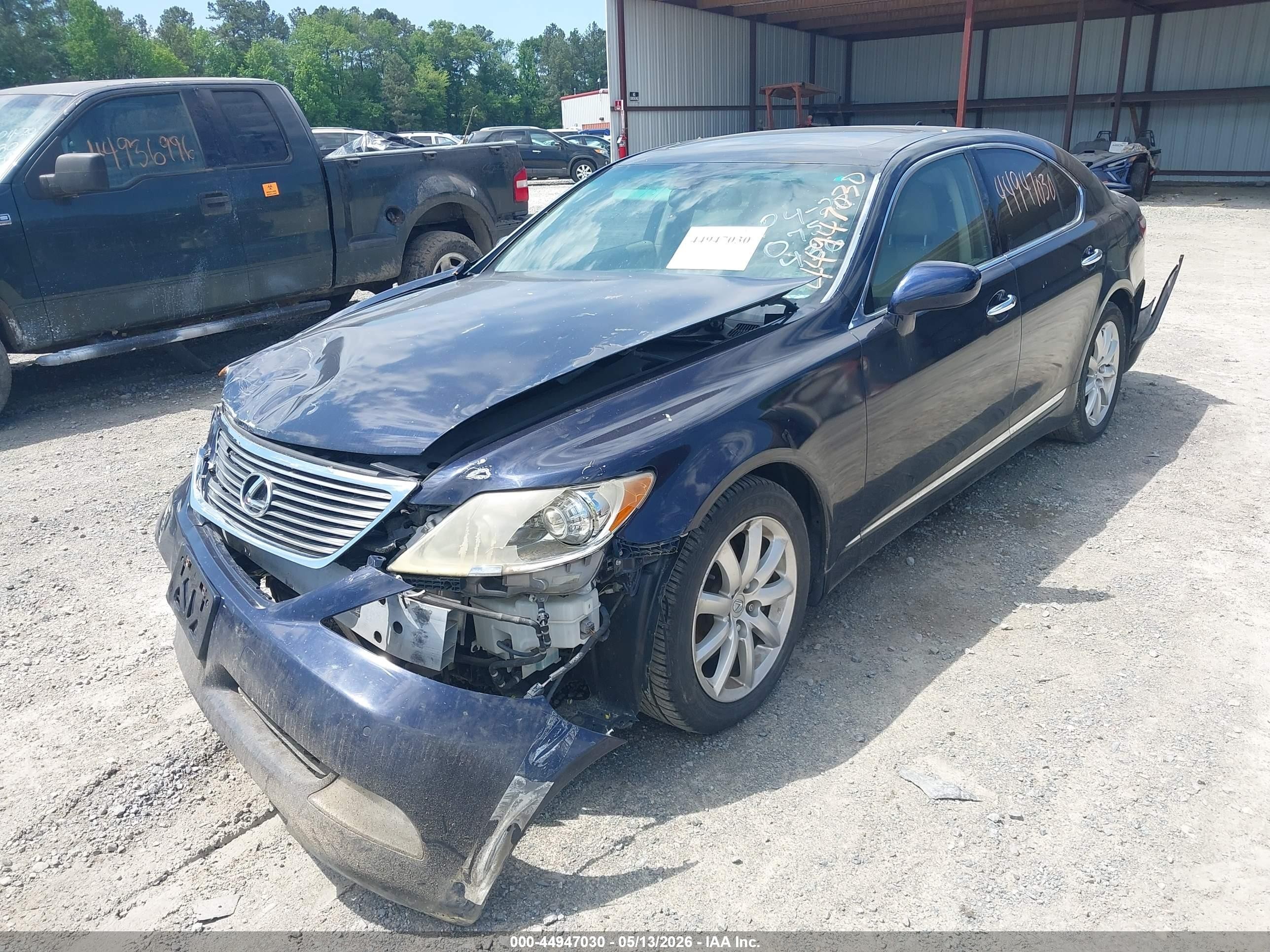 2008 Lexus Ls 460   Blue vin: JTHBL46F385075436