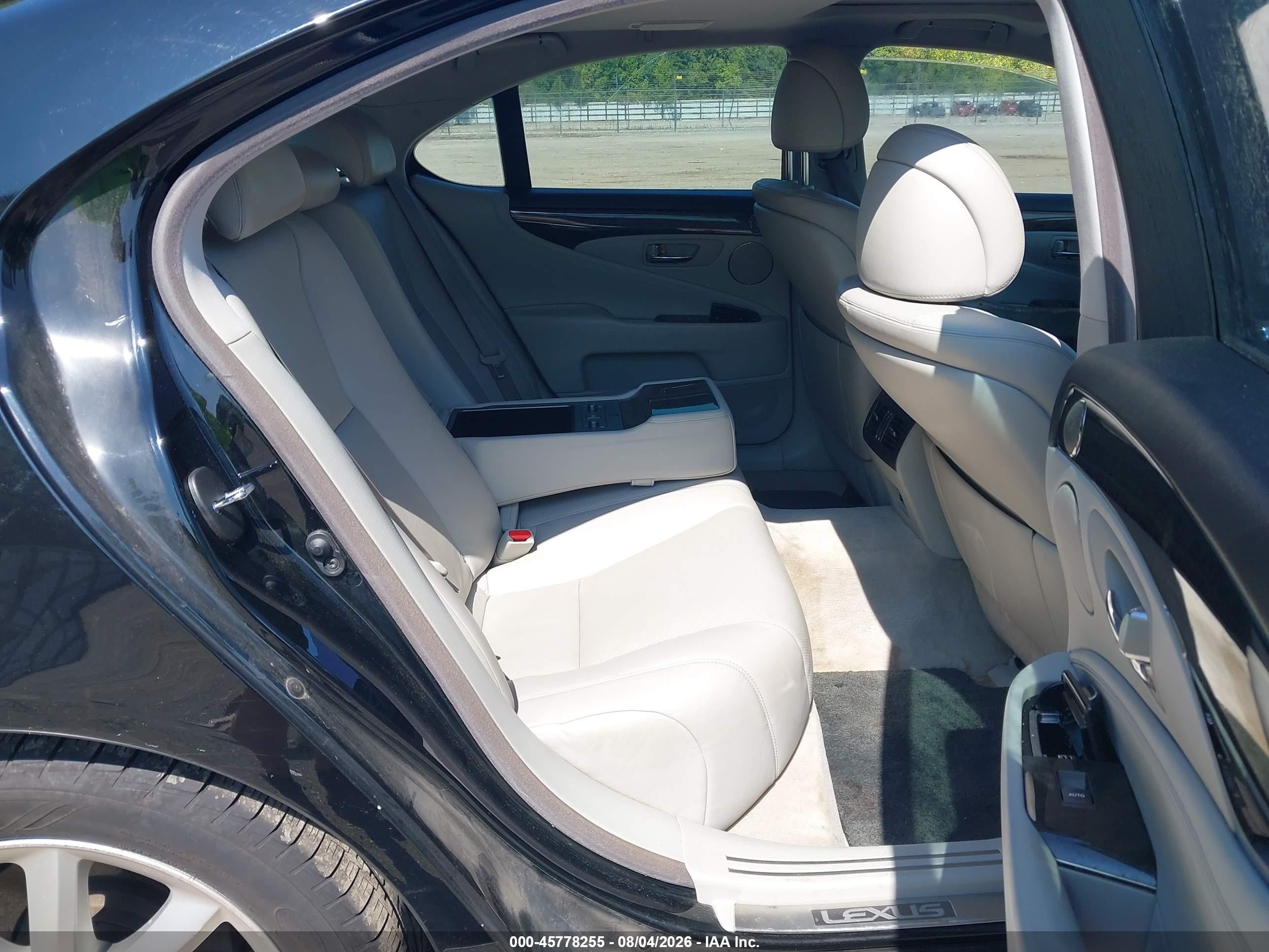 2007 Lexus Ls 460   Black vin: JTHBL46F475005202