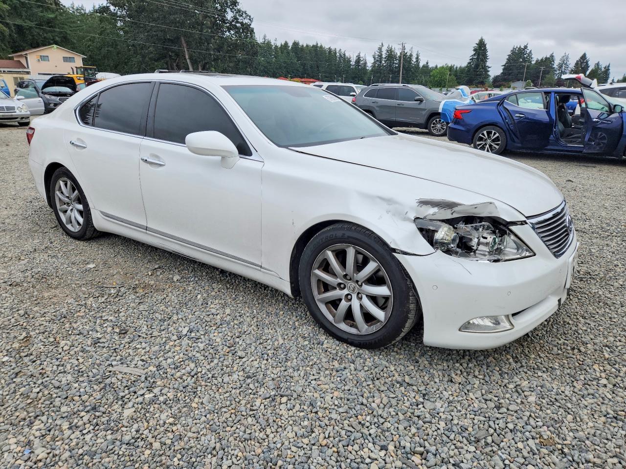 2007 Lexus Ls 460 White vin: JTHBL46F475033422