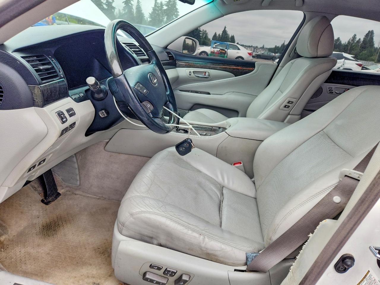 2007 Lexus Ls 460 White vin: JTHBL46F475033422