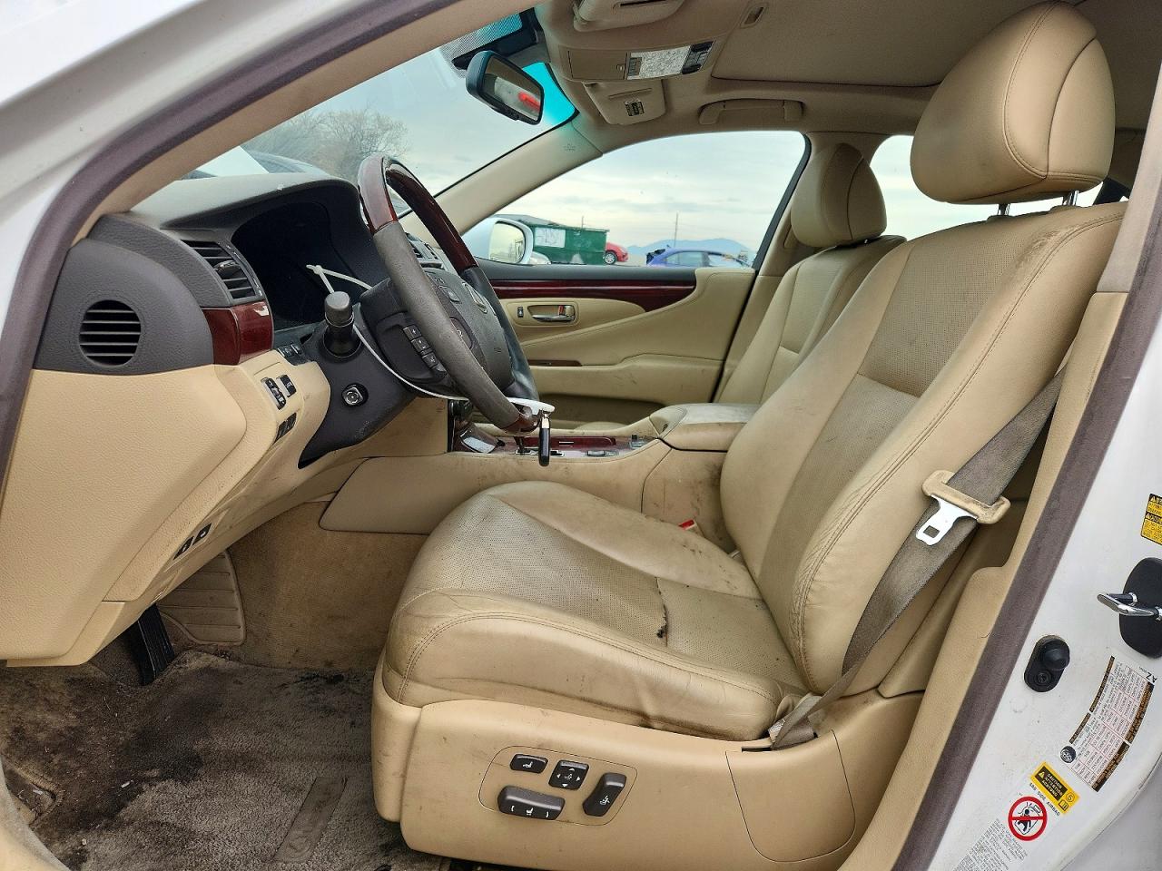 2008 Lexus Ls 460 White vin: JTHBL46F485056670