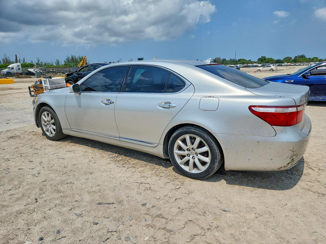 2008 Lexus Ls 460 Silver vin: JTHBL46F485056863