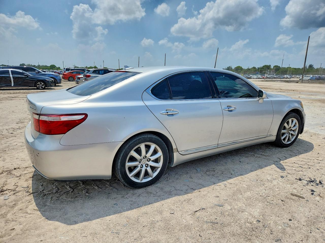 2008 Lexus Ls 460 Silver vin: JTHBL46F485056863