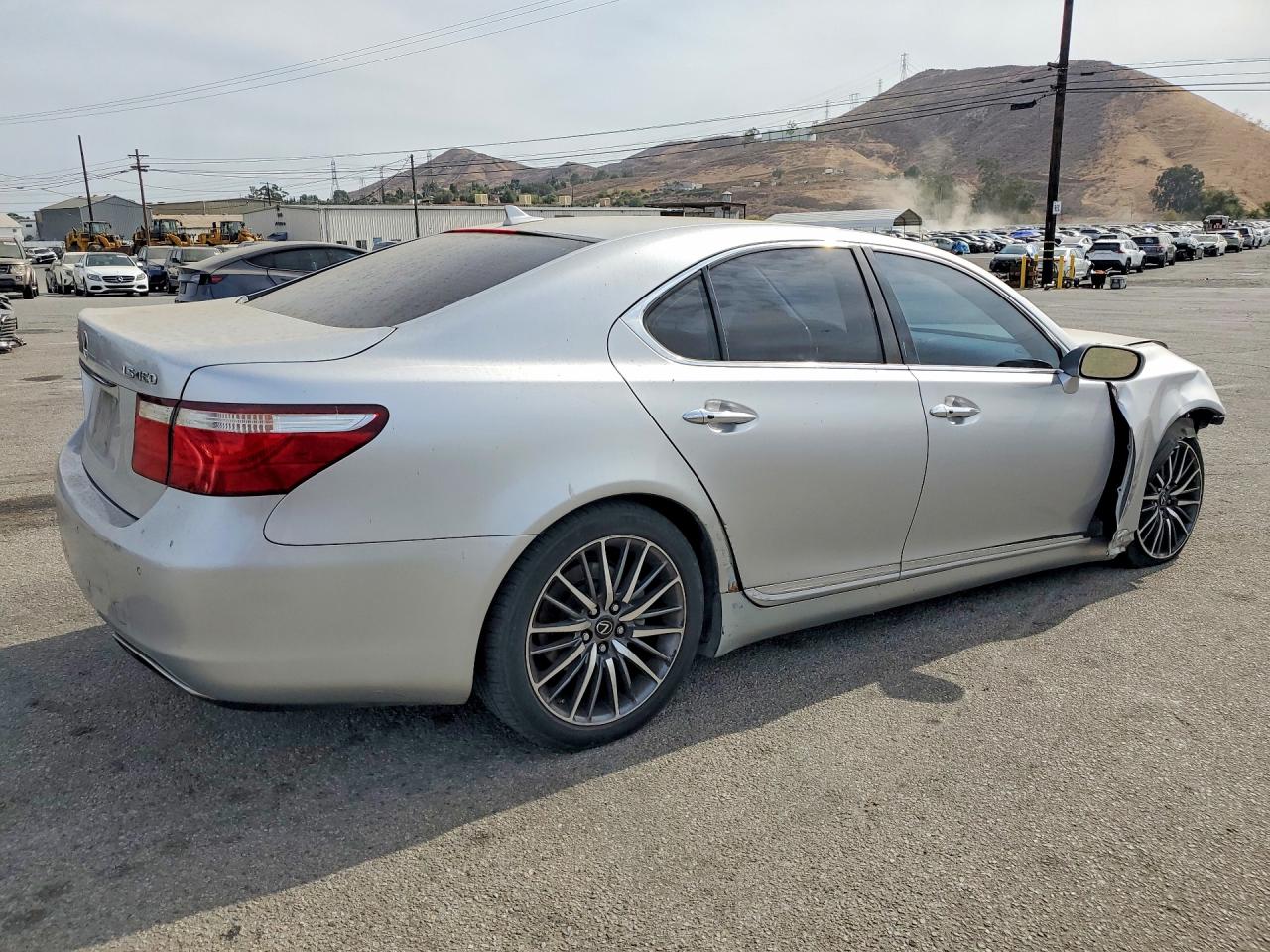 2008 Lexus Ls 460 Серебряный vin: JTHBL46F485060914