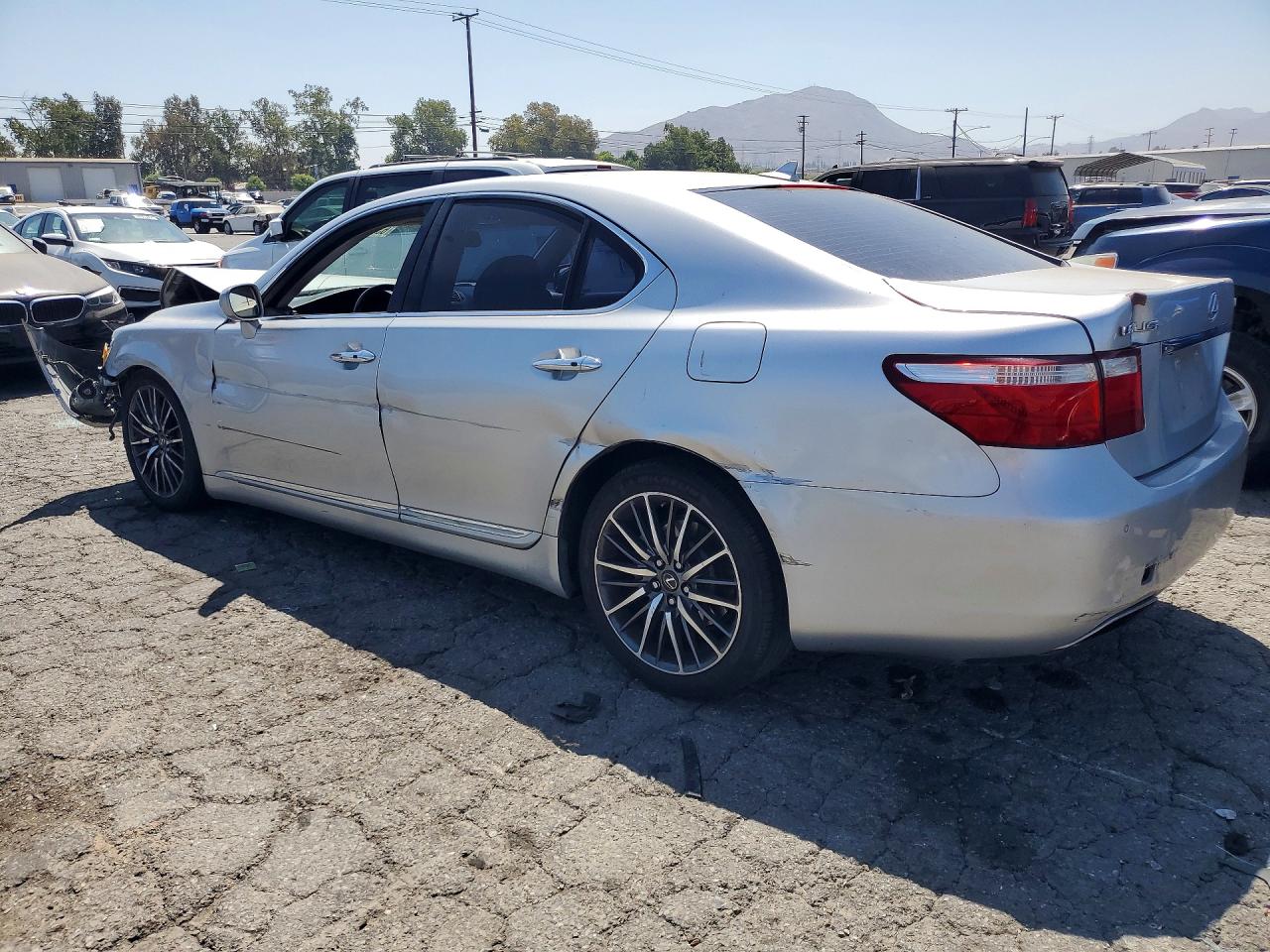 2008 Lexus Ls 460 Серебряный vin: JTHBL46F485060914