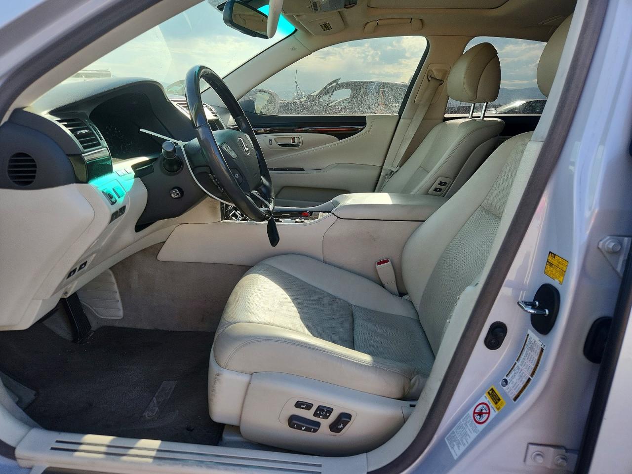 2008 Lexus Ls 460 White vin: JTHBL46F485061822