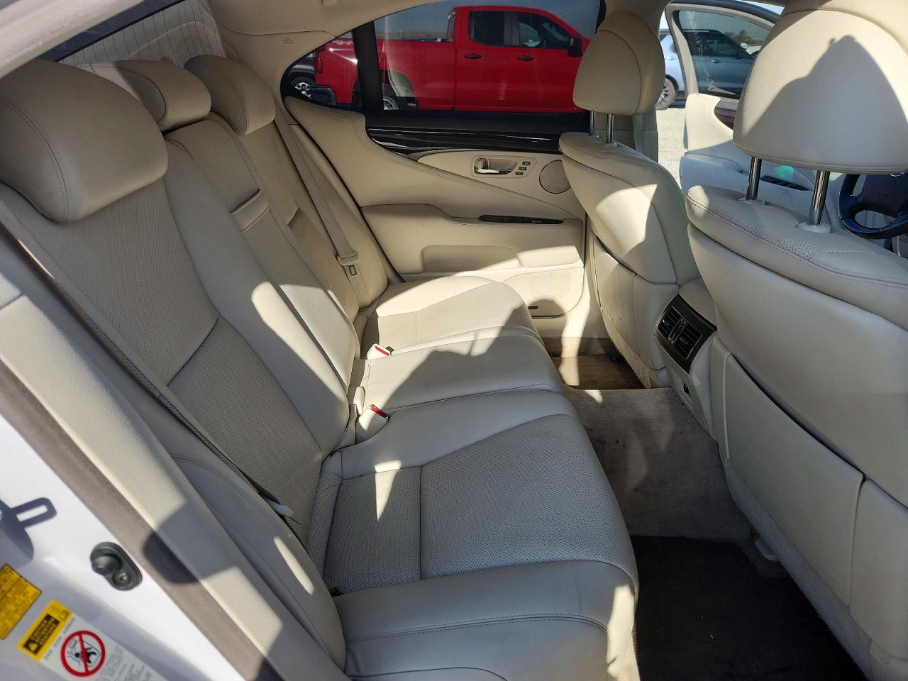 2008 Lexus Ls 460 White vin: JTHBL46F485061822