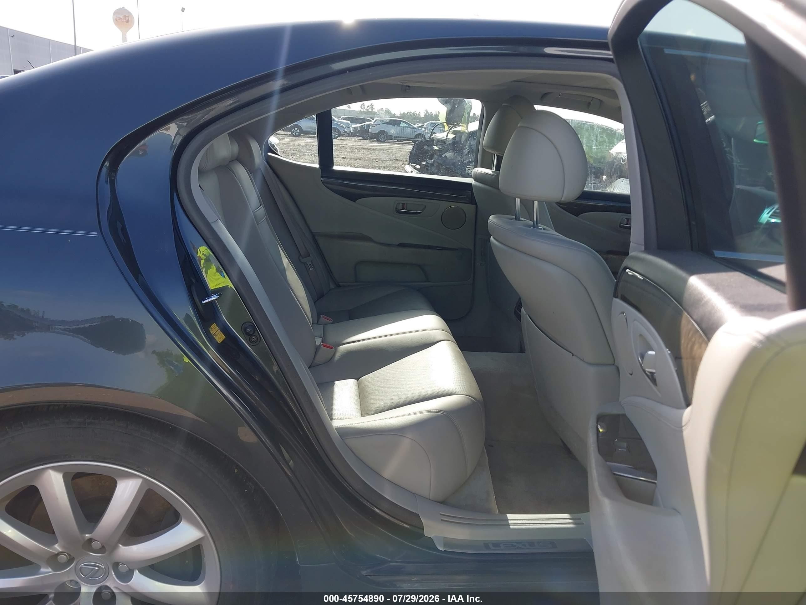 2008 Lexus Ls 460   Gray vin: JTHBL46F485063831