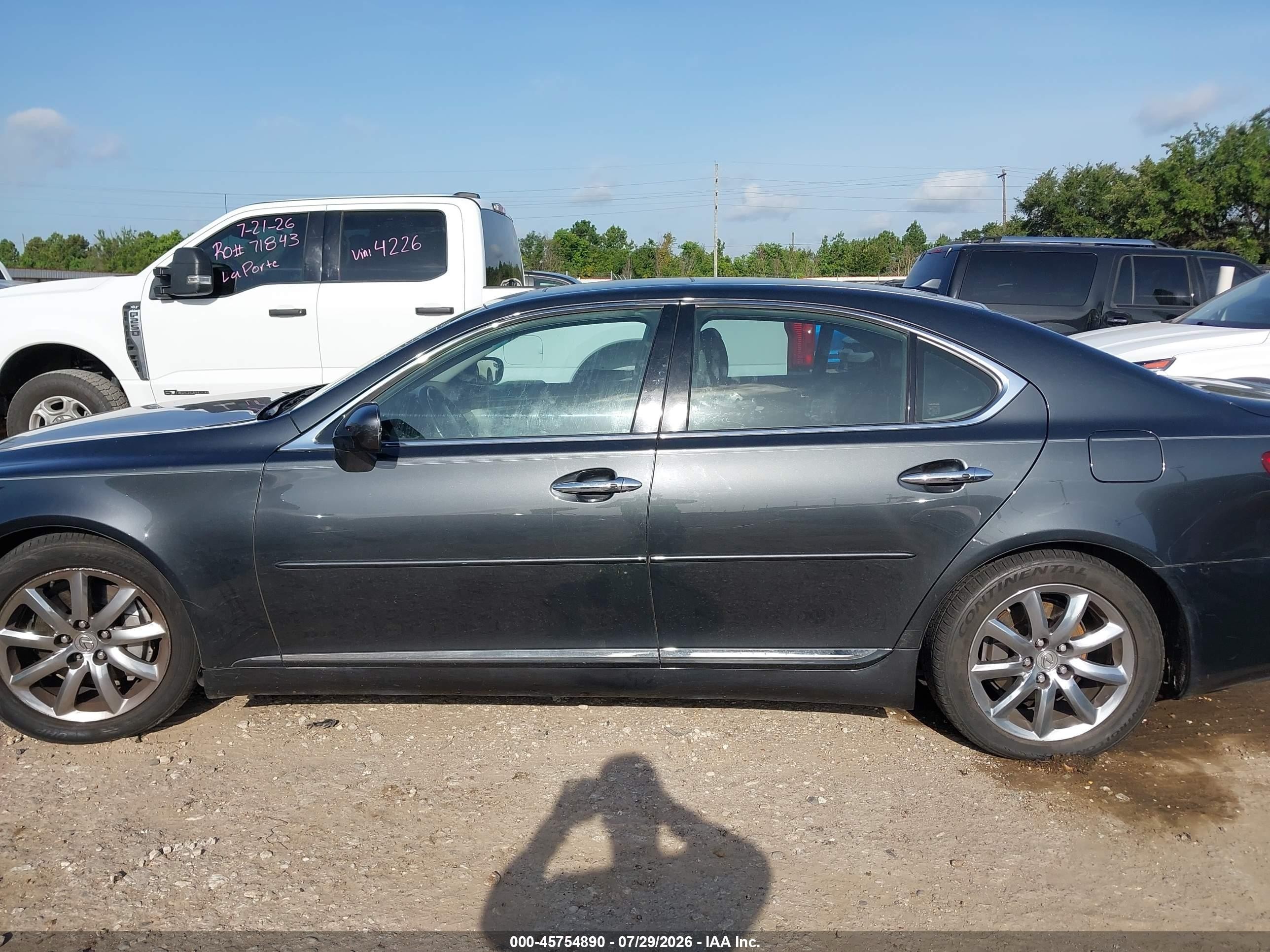 2008 Lexus Ls 460   Gray vin: JTHBL46F485063831