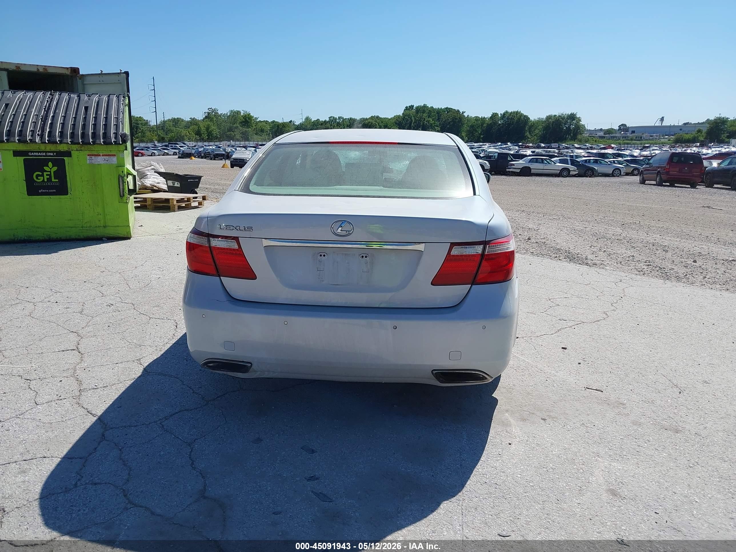 2008 Lexus Ls 460   Серебряный vin: JTHBL46F485075154