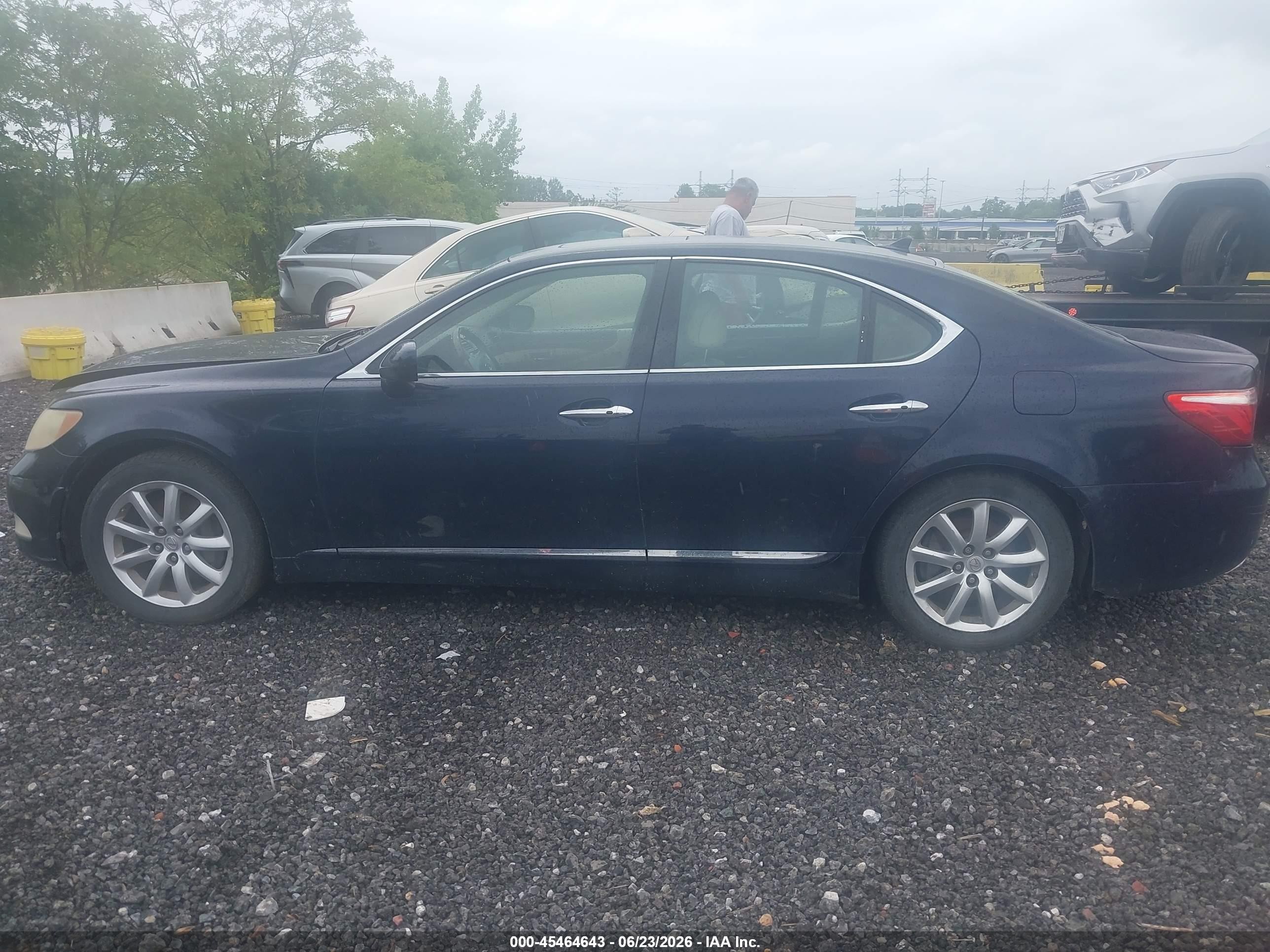 2008 Lexus Ls 460   Dark Blue vin: JTHBL46F485079088