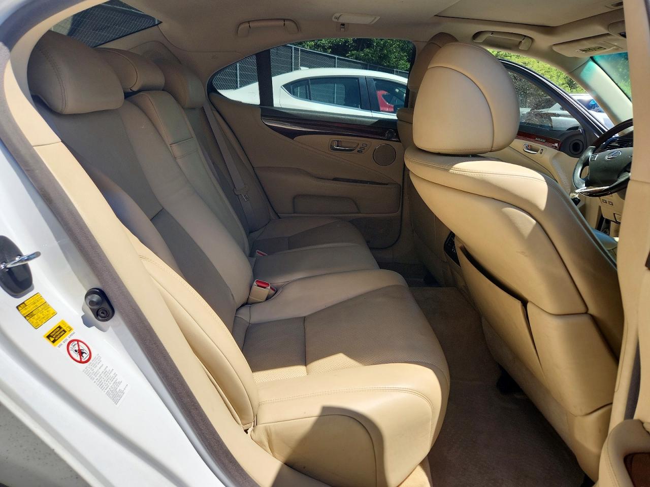 2007 Lexus Ls 460 White vin: JTHBL46F575039312
