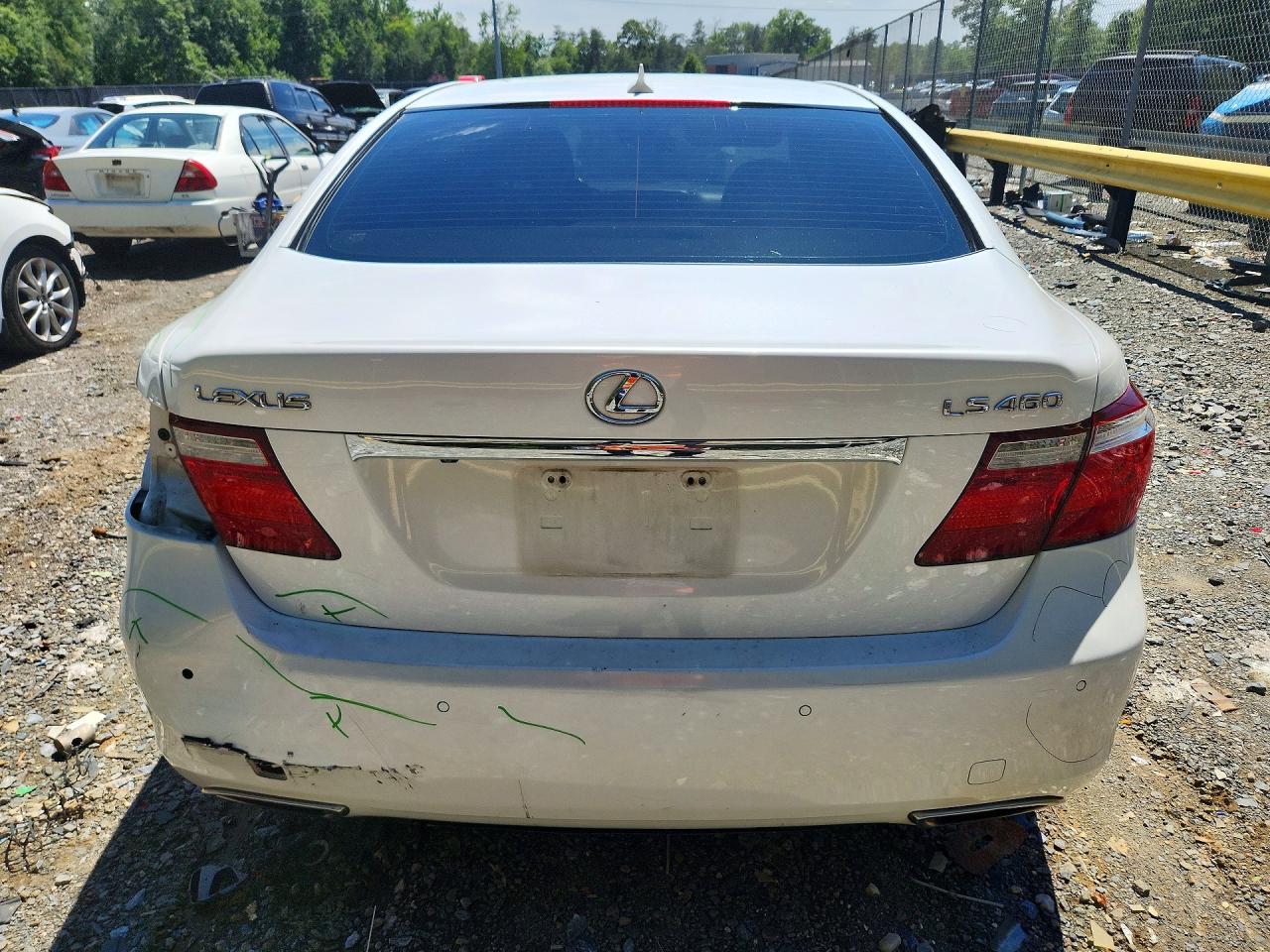 2007 Lexus Ls 460 White vin: JTHBL46F575039312
