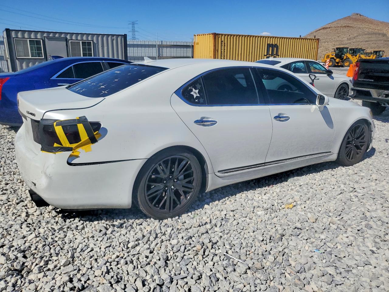 2007 Lexus Ls 460 White vin: JTHBL46F575048155