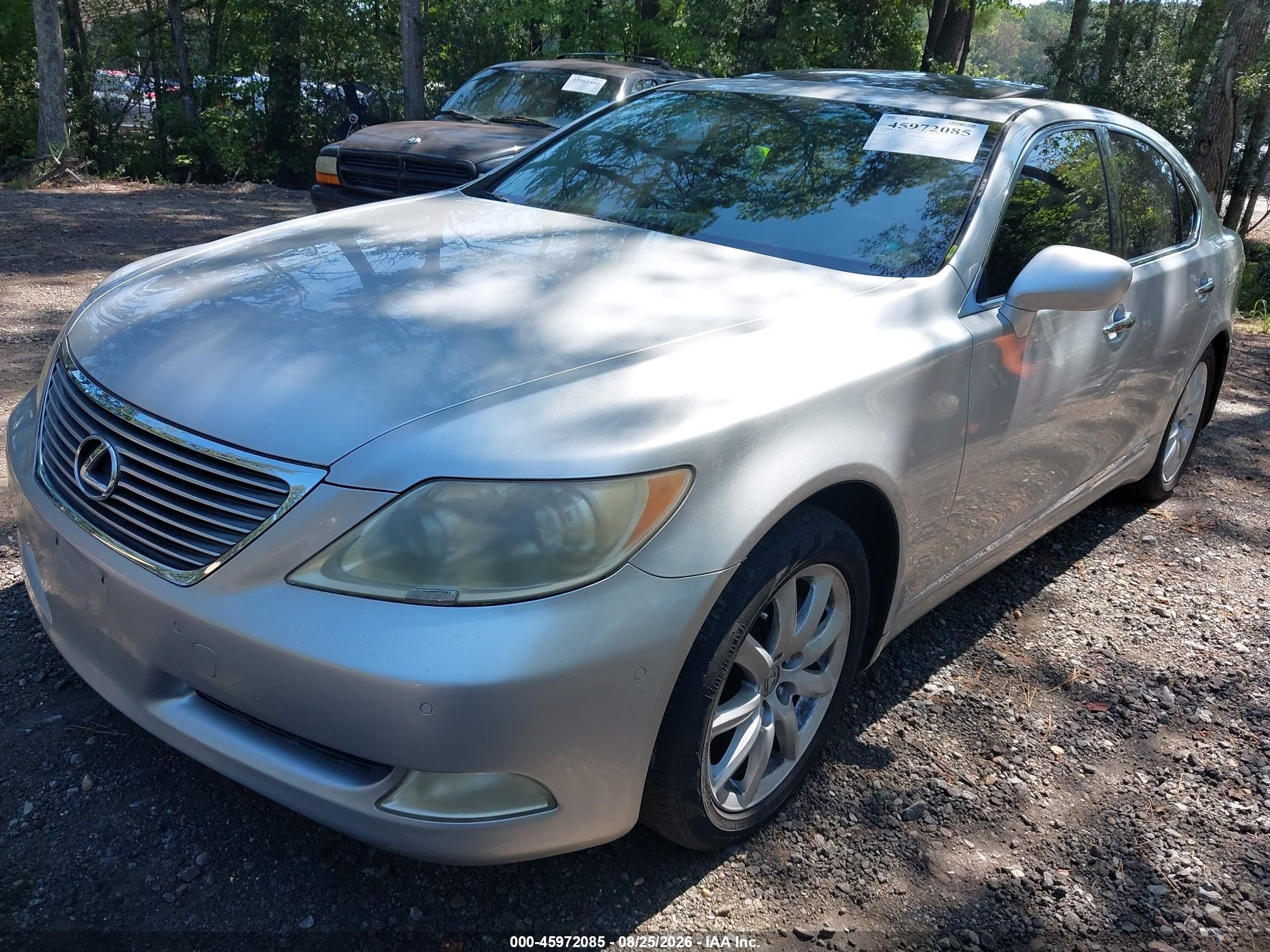 2008 Lexus Ls 460   Серебряный vin: JTHBL46F585069136