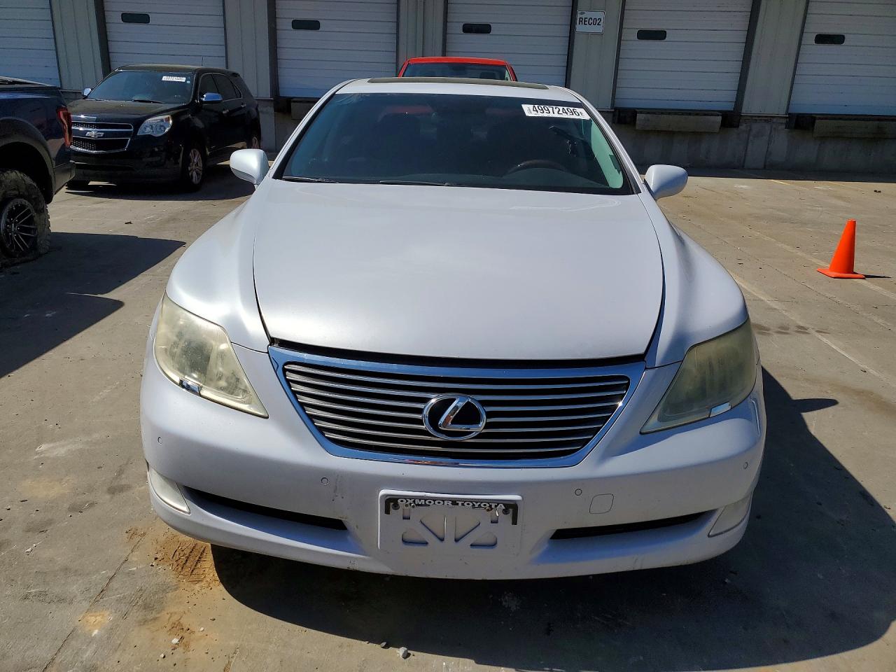 2008 Lexus Ls 460 White vin: JTHBL46F585073820