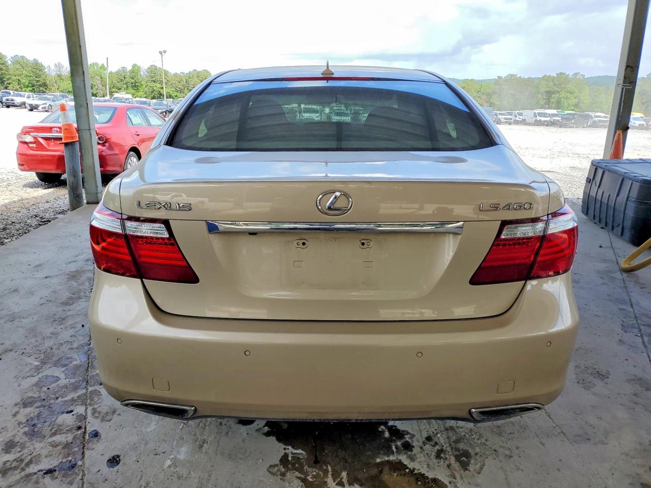2008 Lexus Ls 460 Gold vin: JTHBL46F585083358