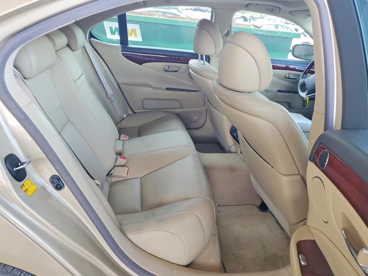 2008 Lexus Ls 460 Gold vin: JTHBL46F585083358