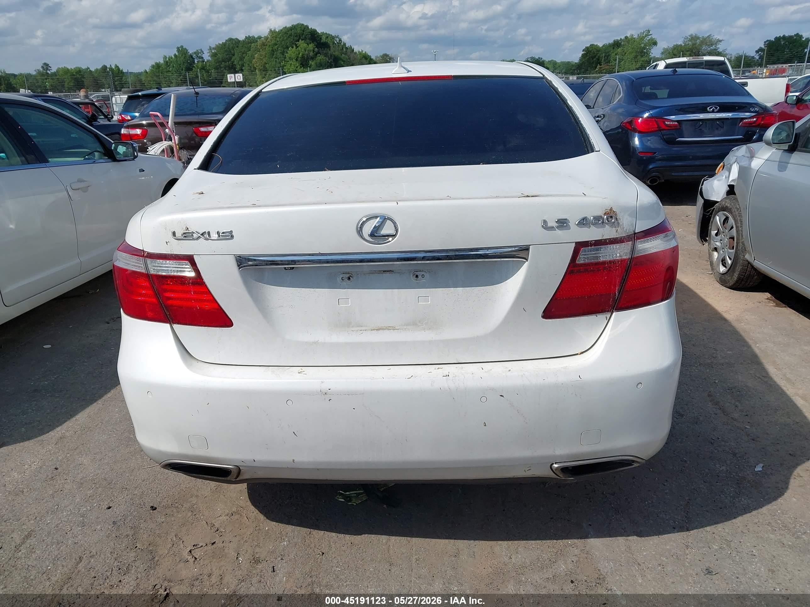 2007 Lexus Ls 460   White vin: JTHBL46F675012782