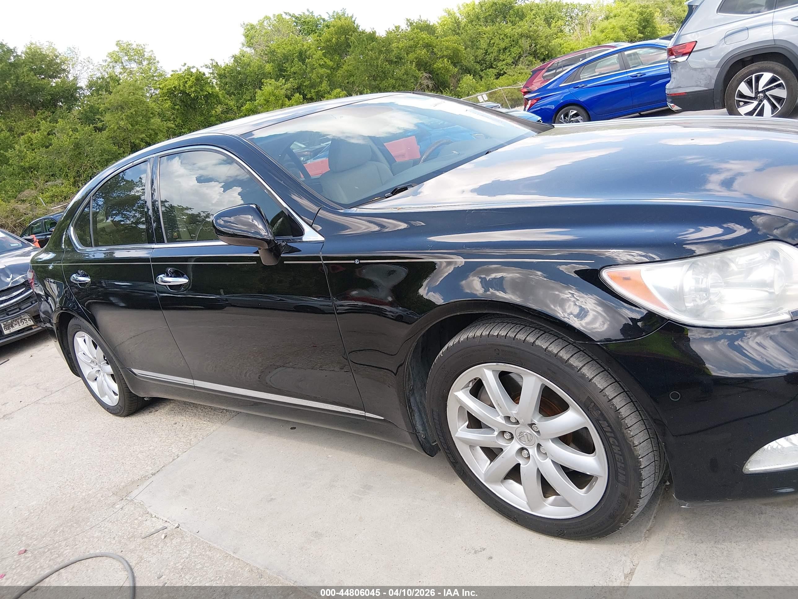 2008 Lexus Ls 460   Black vin: JTHBL46F685070036