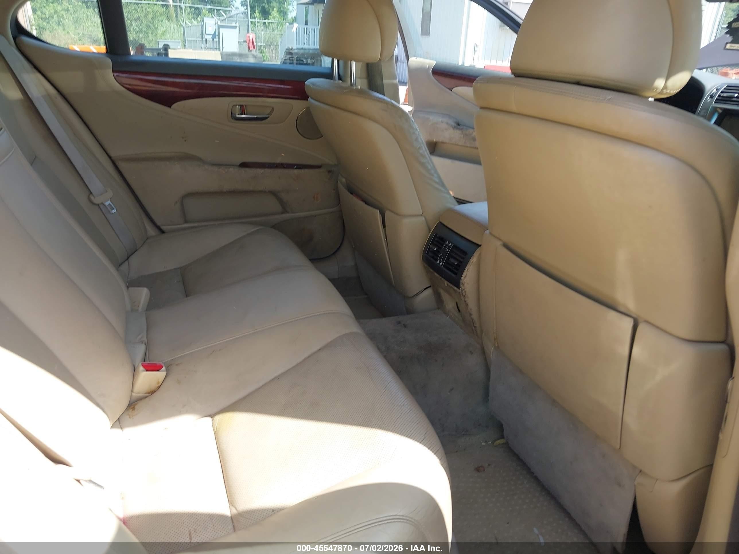 2008 Lexus Ls 460   Burgundy vin: JTHBL46F685081800