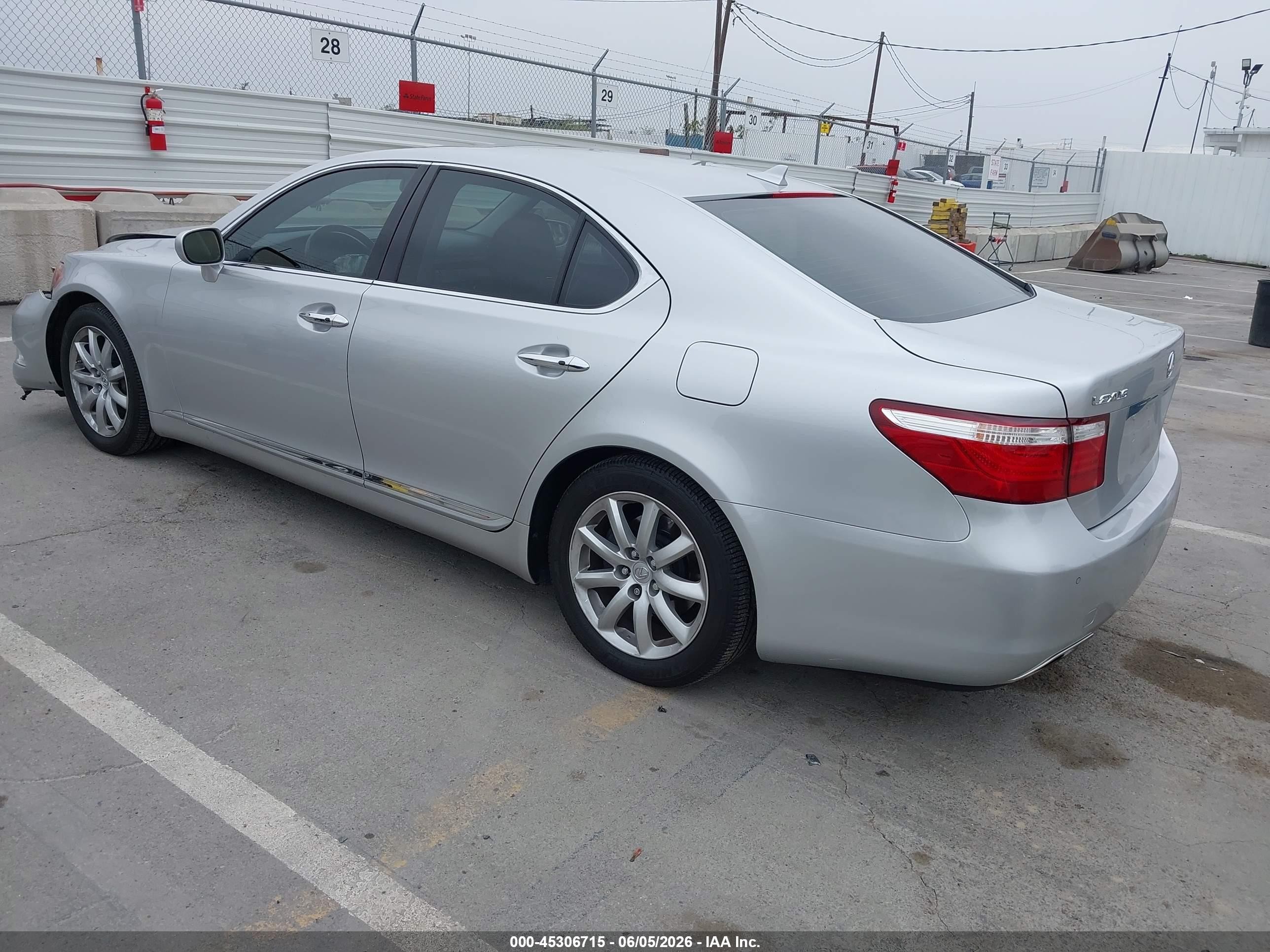 2008 Lexus Ls 460   Silver vin: JTHBL46F685083076