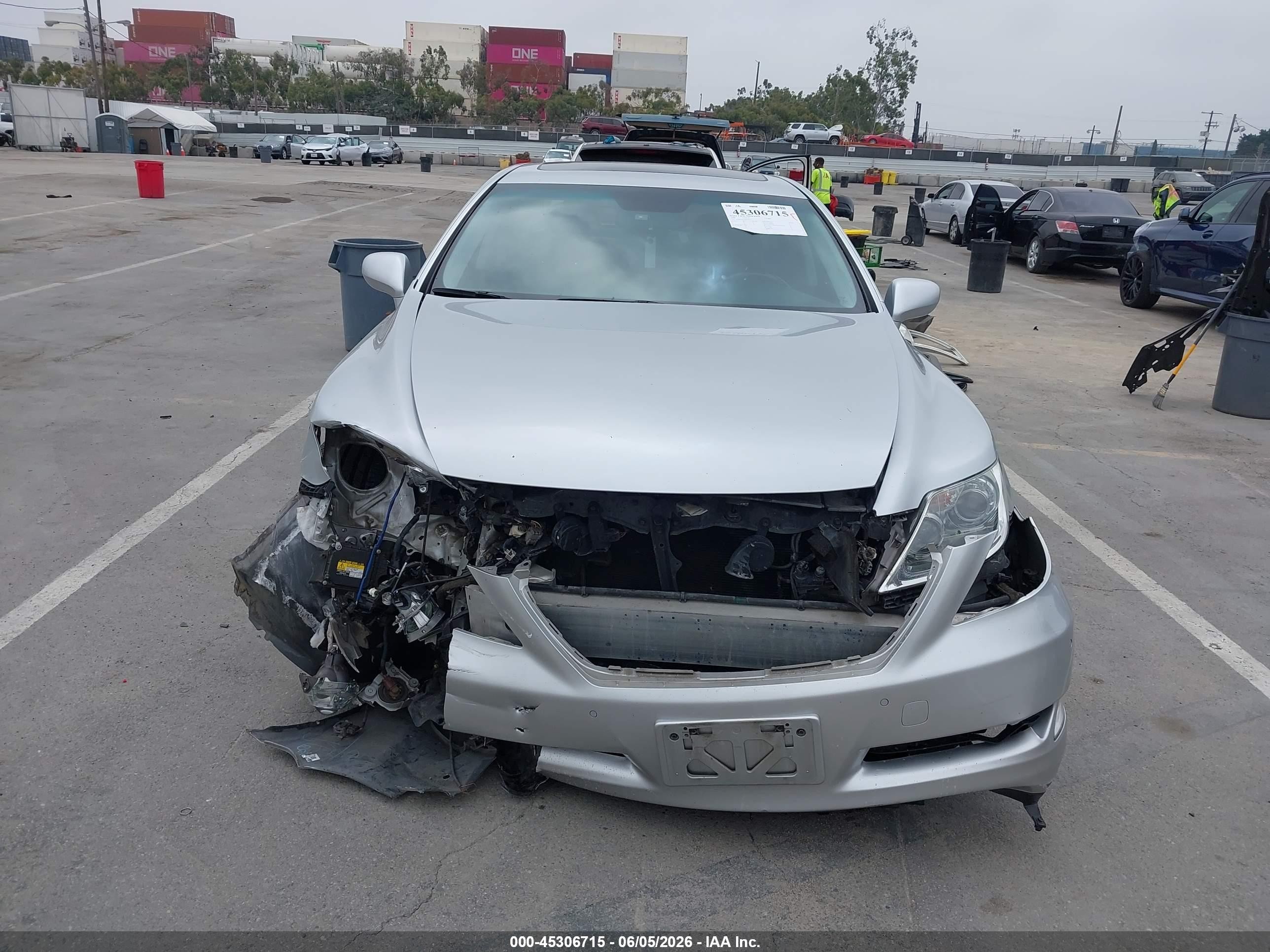 2008 Lexus Ls 460   Silver vin: JTHBL46F685083076