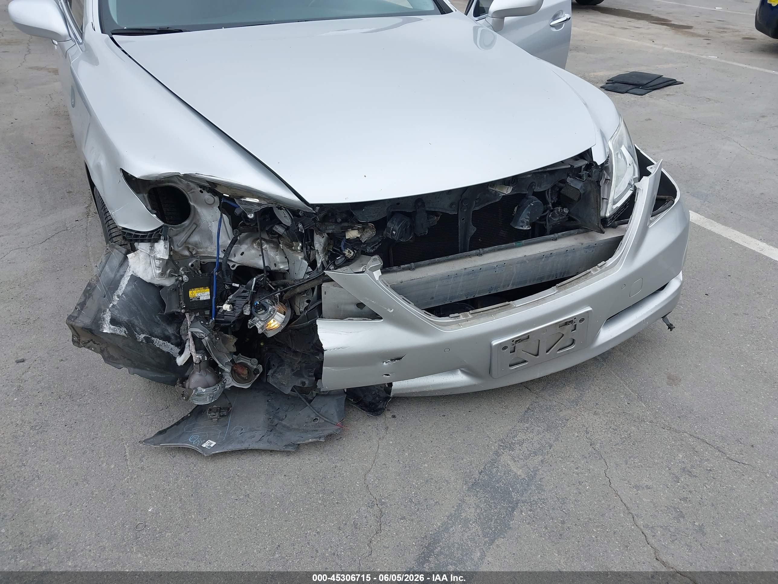 2008 Lexus Ls 460   Silver vin: JTHBL46F685083076