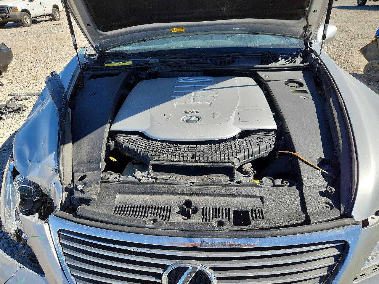 2009 Lexus Ls 460 Silver vin: JTHBL46F695087808