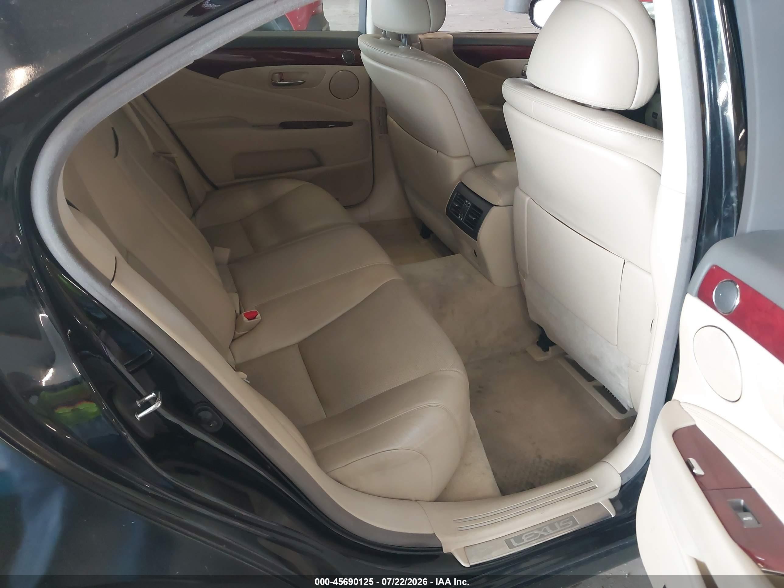 2007 Lexus Ls 460   Black vin: JTHBL46F775043071